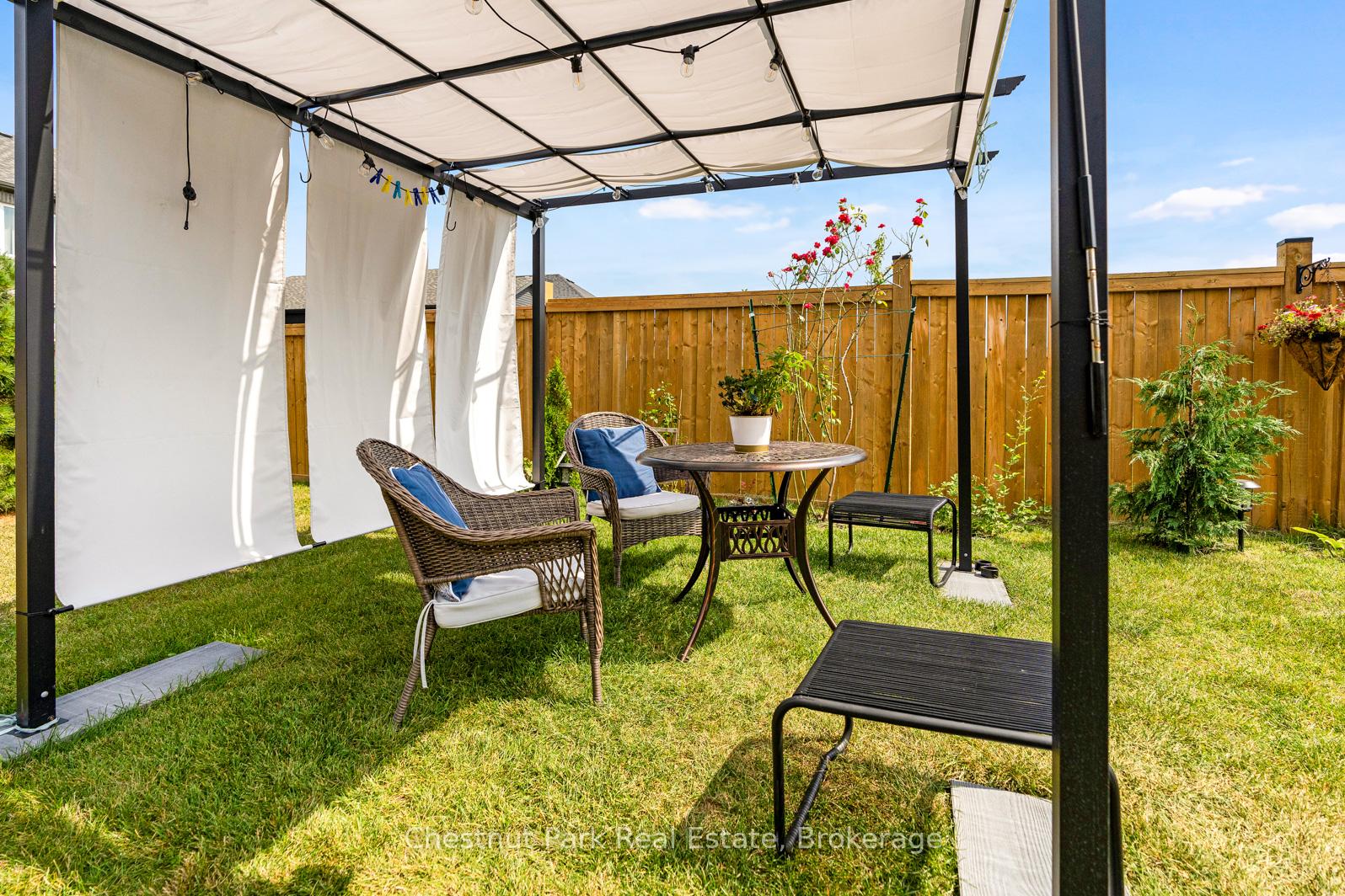 Photo 32 of 16 Beatrice Drive, Wasaga Beach — HOMEH