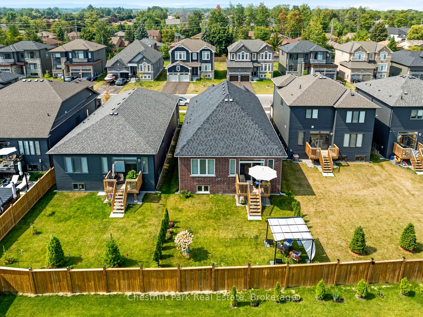 Photo 35 of 16 Beatrice Drive, Wasaga Beach — HOMEH