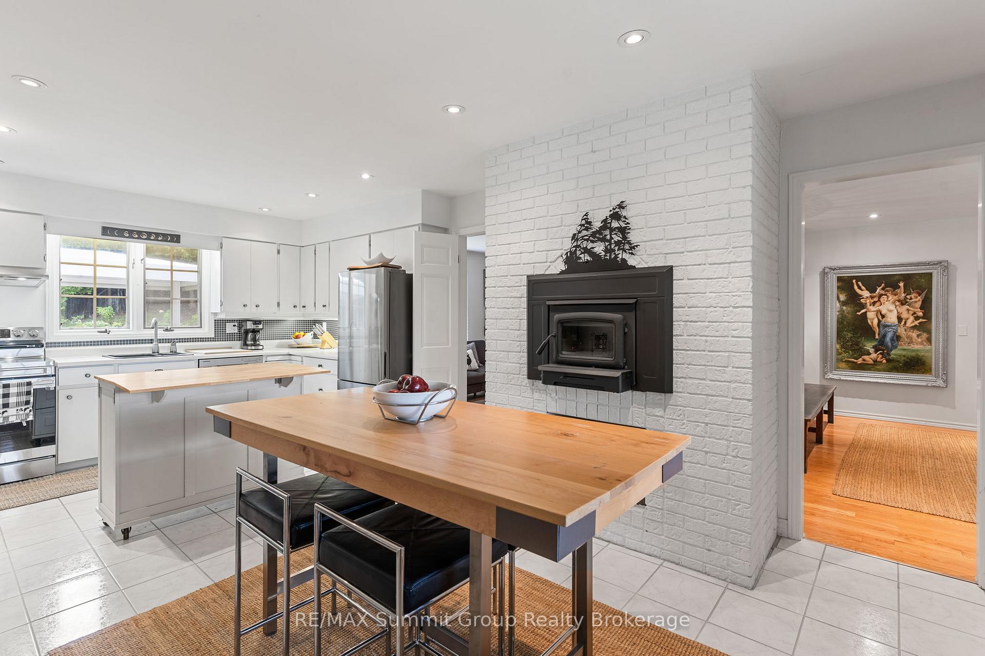 Photo 4 of 189 Stone Hill Road, West Grey — HOMEH