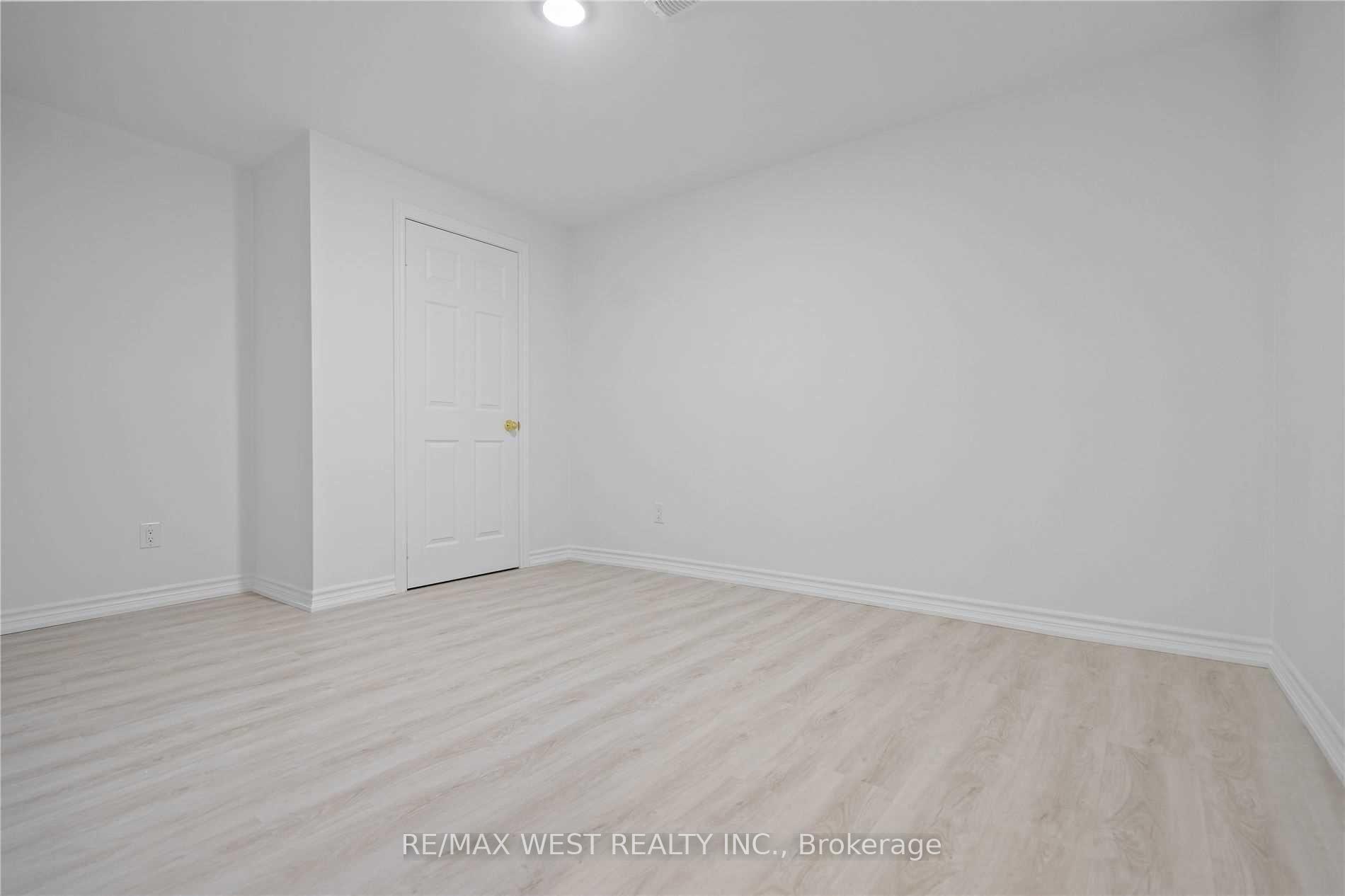 Photo 18 of Unit Lower, 58 Keystar Court, Vaughan, Vellore Village — HOMEH