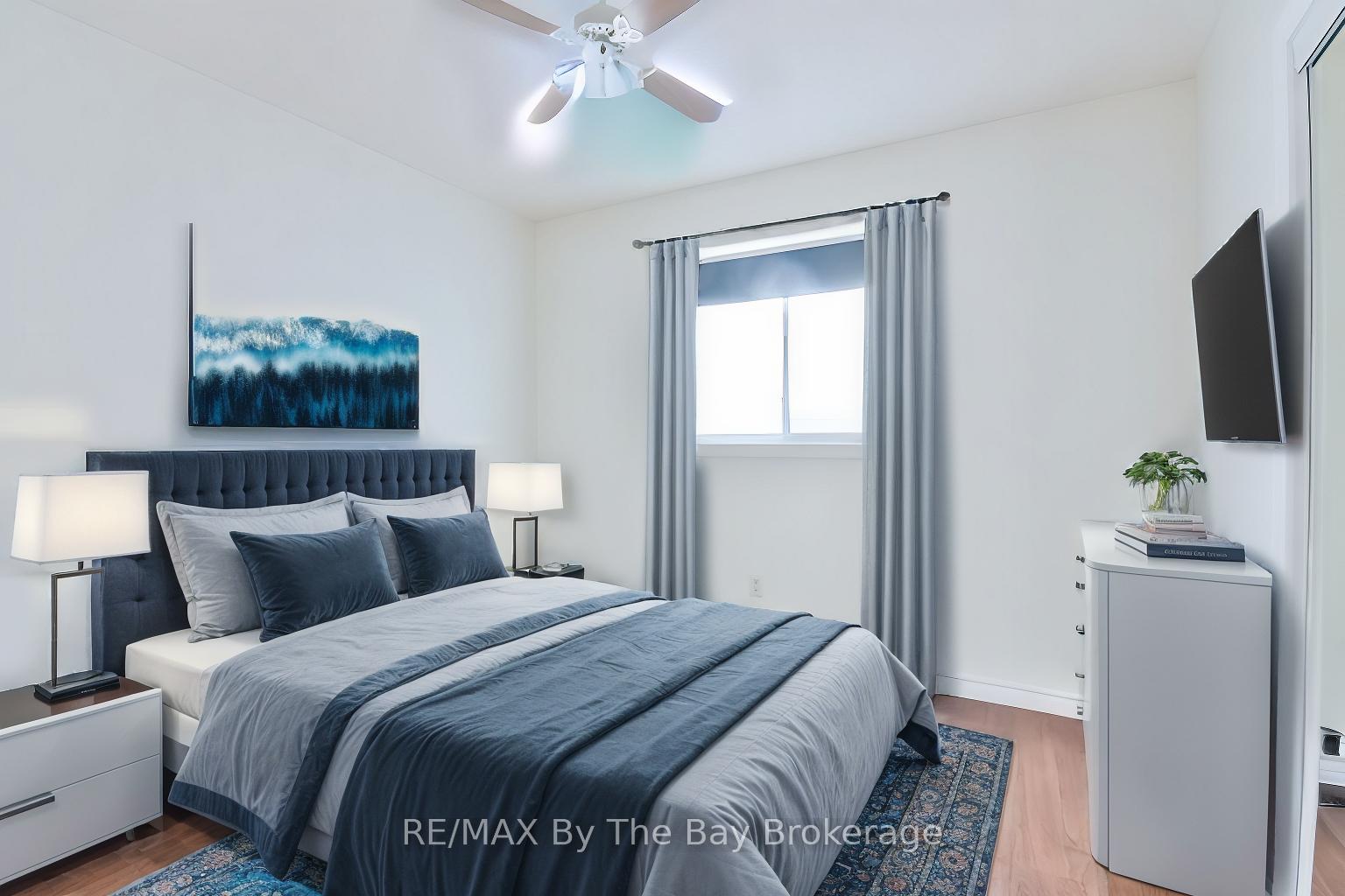 Photo 12 of 336 Robinson Road, Wasaga Beach — HOMEH