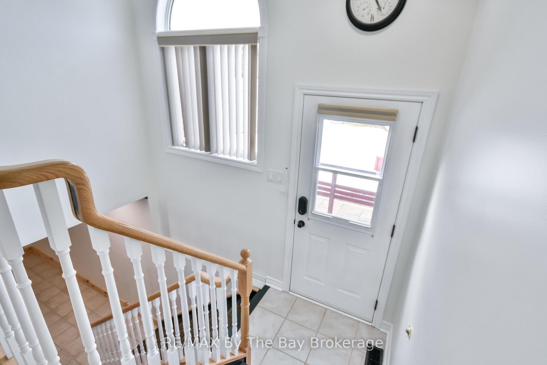 Photo 22 of 336 Robinson Road, Wasaga Beach — HOMEH