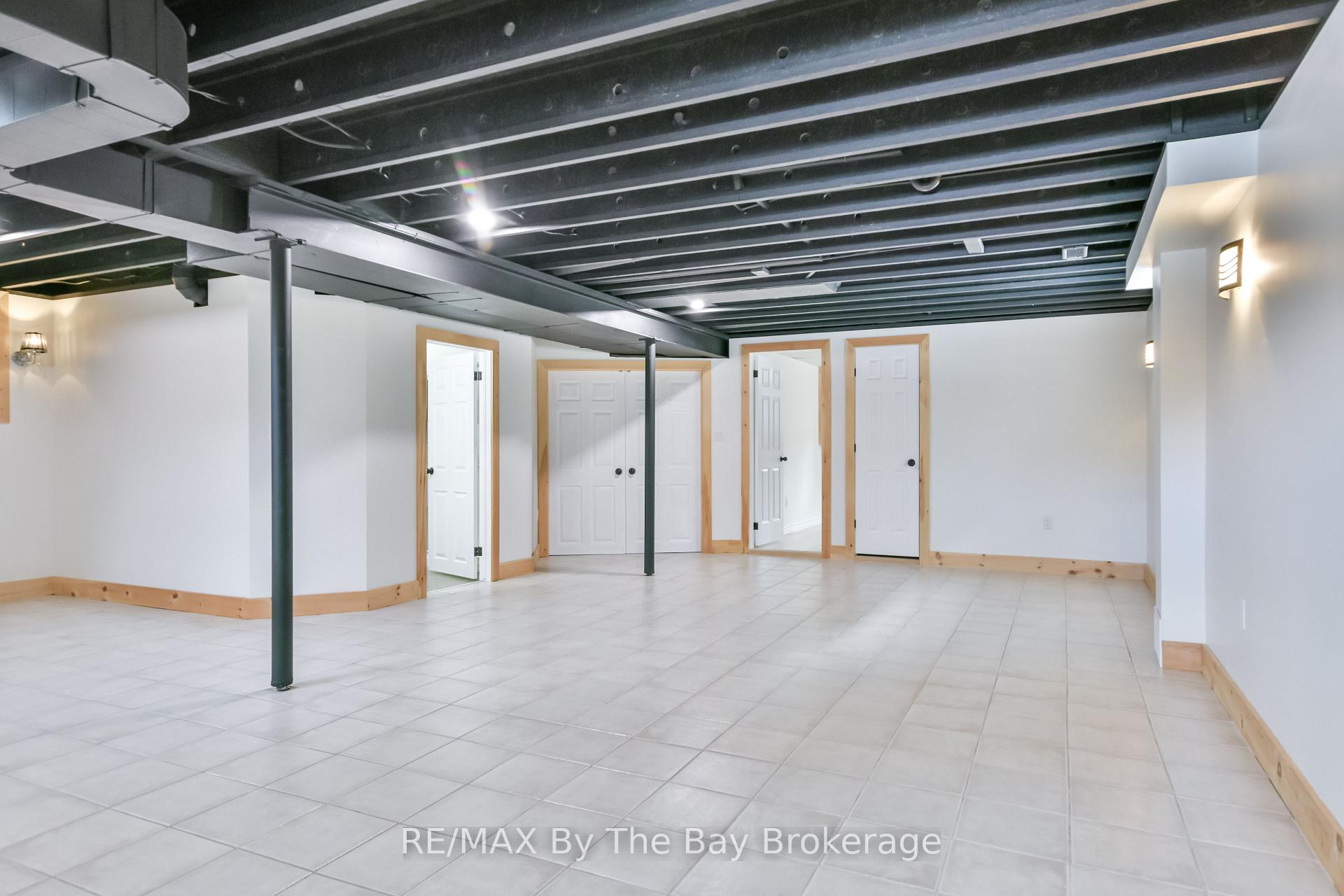 Photo 26 of 336 Robinson Road, Wasaga Beach — HOMEH