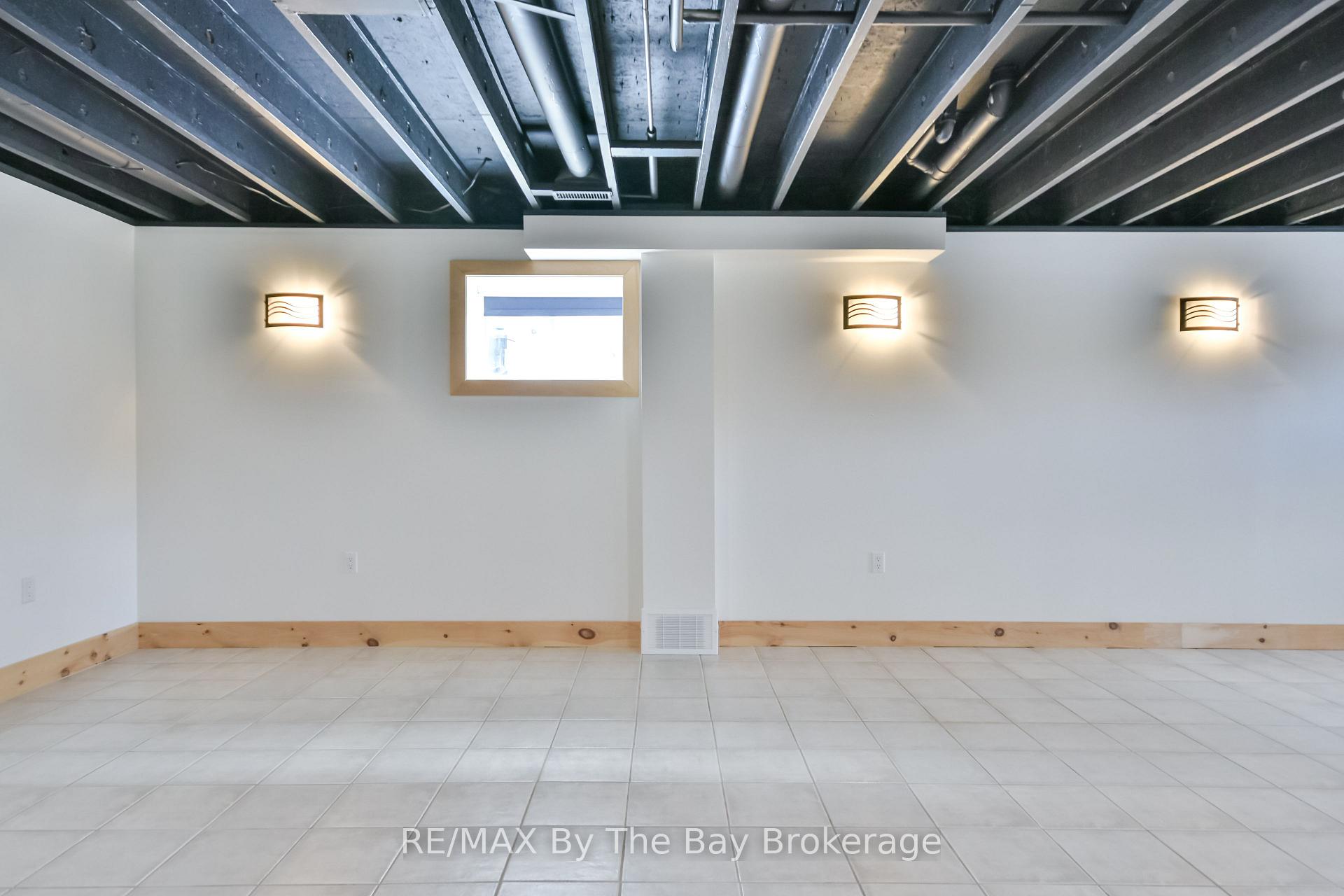 Photo 27 of 336 Robinson Road, Wasaga Beach — HOMEH