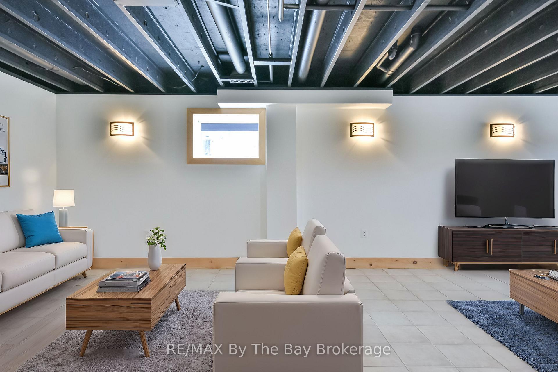 Photo 28 of 336 Robinson Road, Wasaga Beach — HOMEH