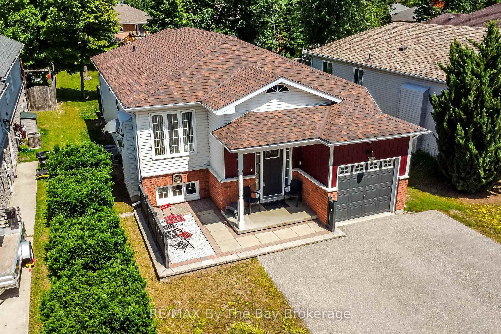 Photo 36 of 336 Robinson Road, Wasaga Beach — HOMEH