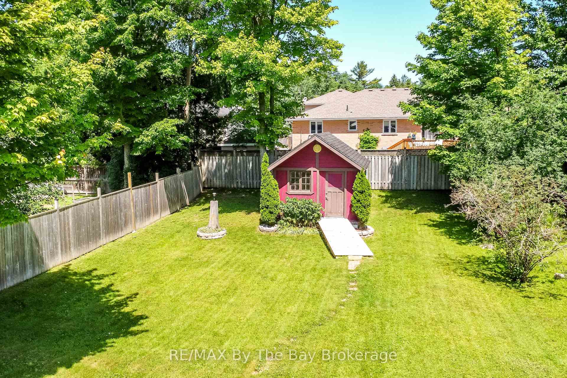 Photo 37 of 336 Robinson Road, Wasaga Beach — HOMEH