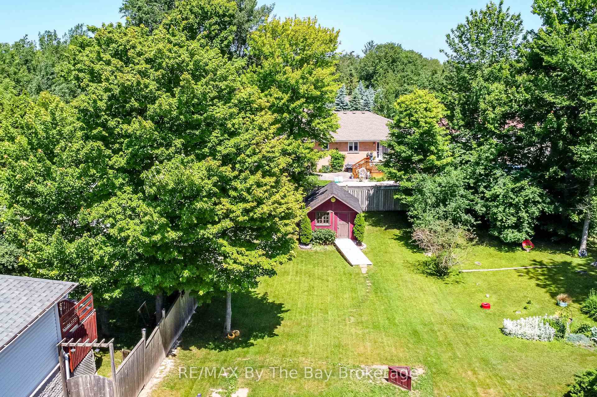 Photo 42 of 336 Robinson Road, Wasaga Beach — HOMEH