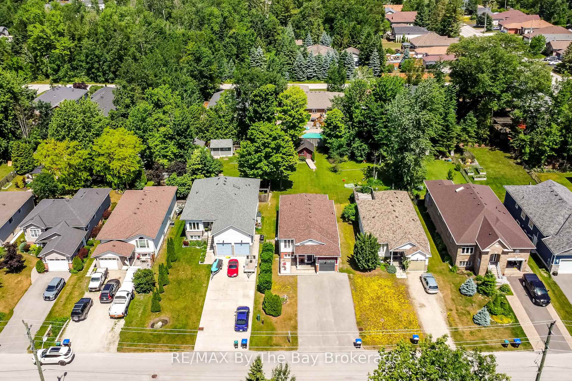 Photo 46 of 336 Robinson Road, Wasaga Beach — HOMEH