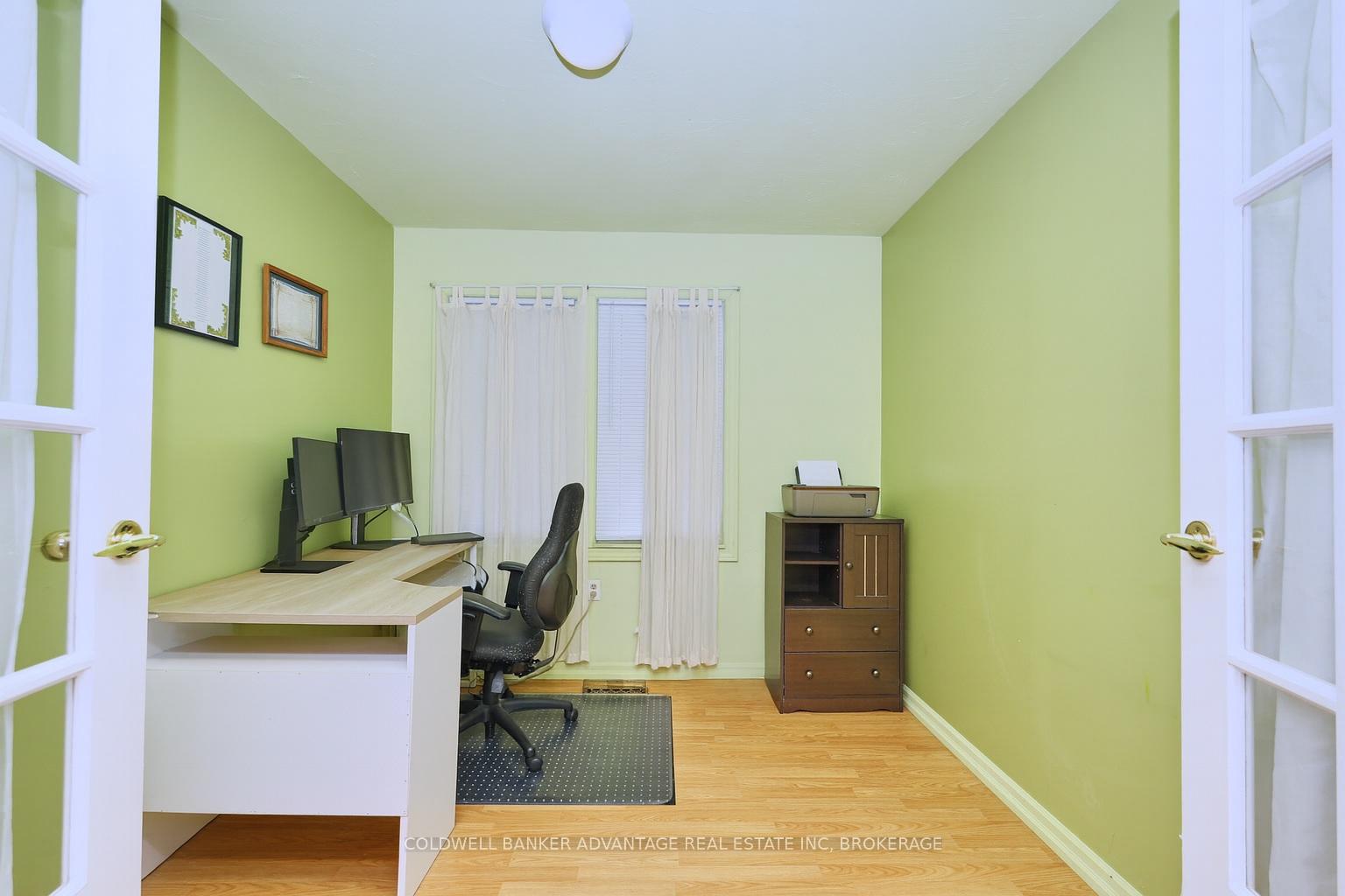 Photo 12 of 17 Clifford Avenue, Welland, Broadway — HOMEH