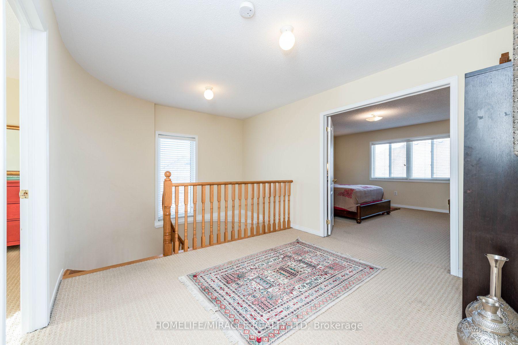 Photo 23 of 8 Solway Crescent, Ajax, Northeast Ajax — HOMEH