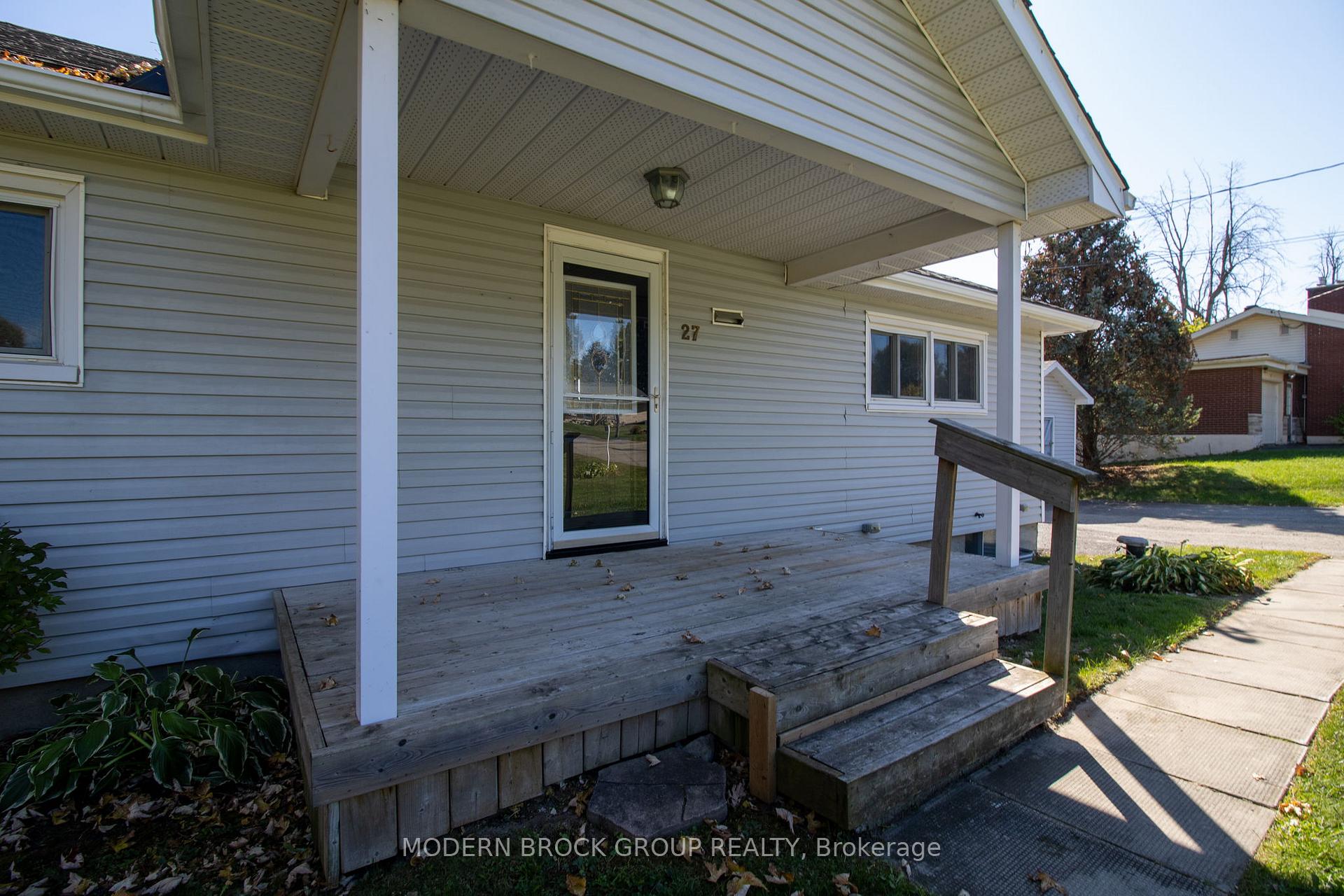 Photo 5 of 27 Sarah Street, Augusta, Augusta Twp — HOMEH
