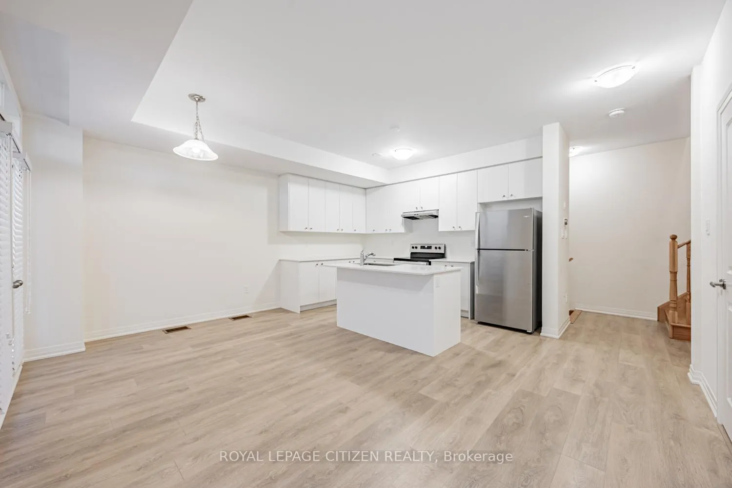Photo 10 of 32 Emmas Way, Whitby, Taunton North — HOMEH