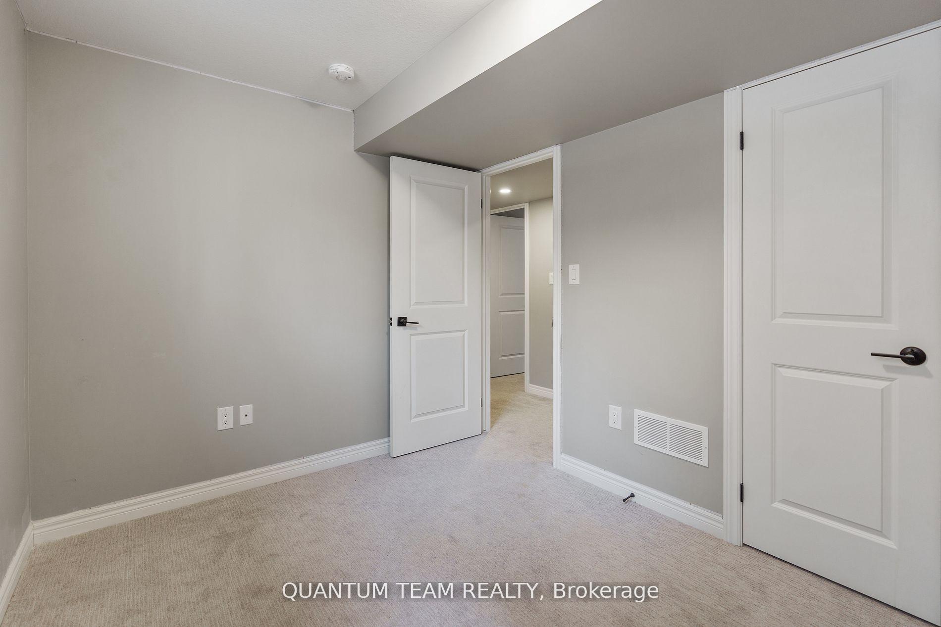 Photo 20 of 15 Laurent Avenue, Welland, Lincoln/Crowland — HOMEH