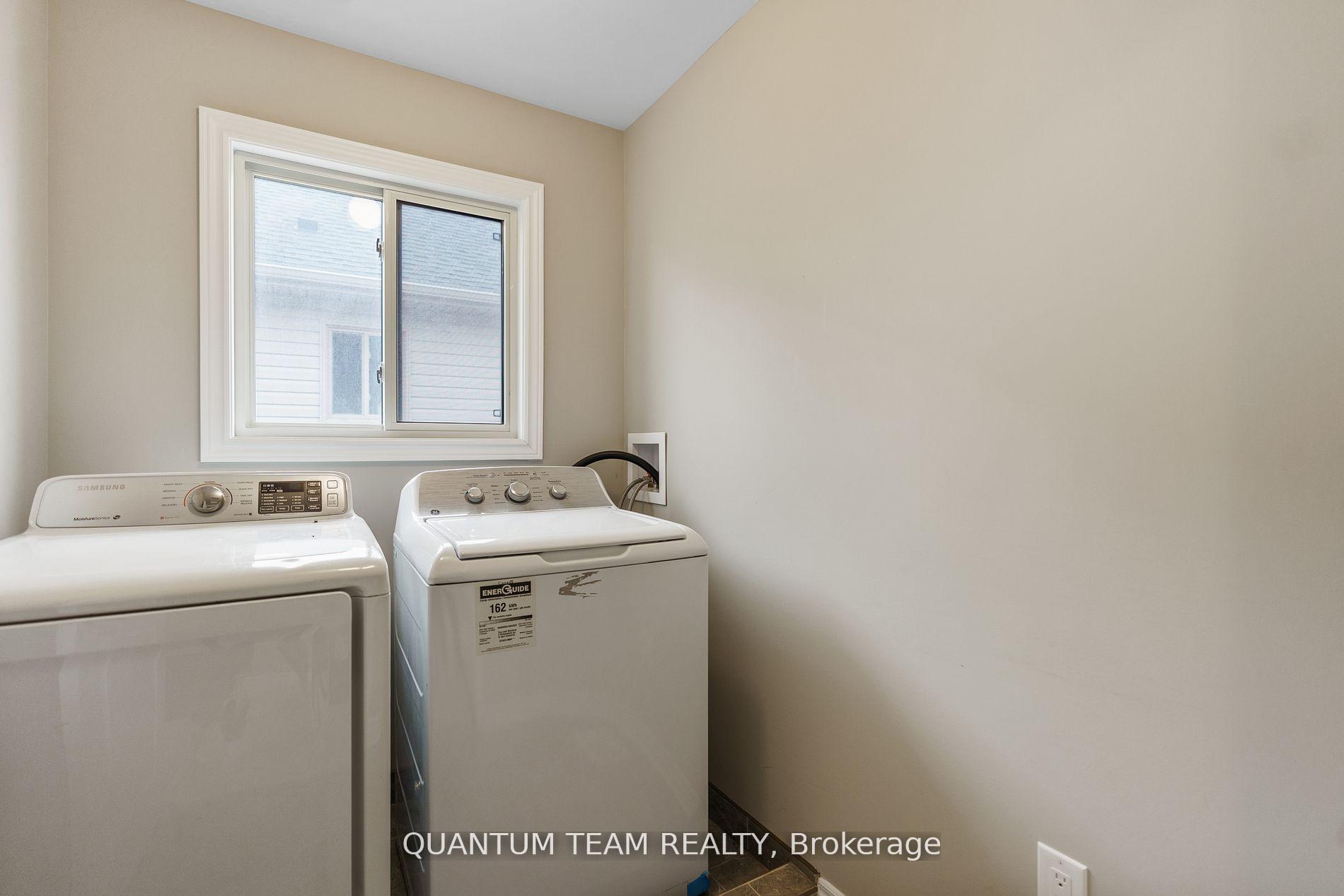 Photo 23 of 15 Laurent Avenue, Welland, Lincoln/Crowland — HOMEH