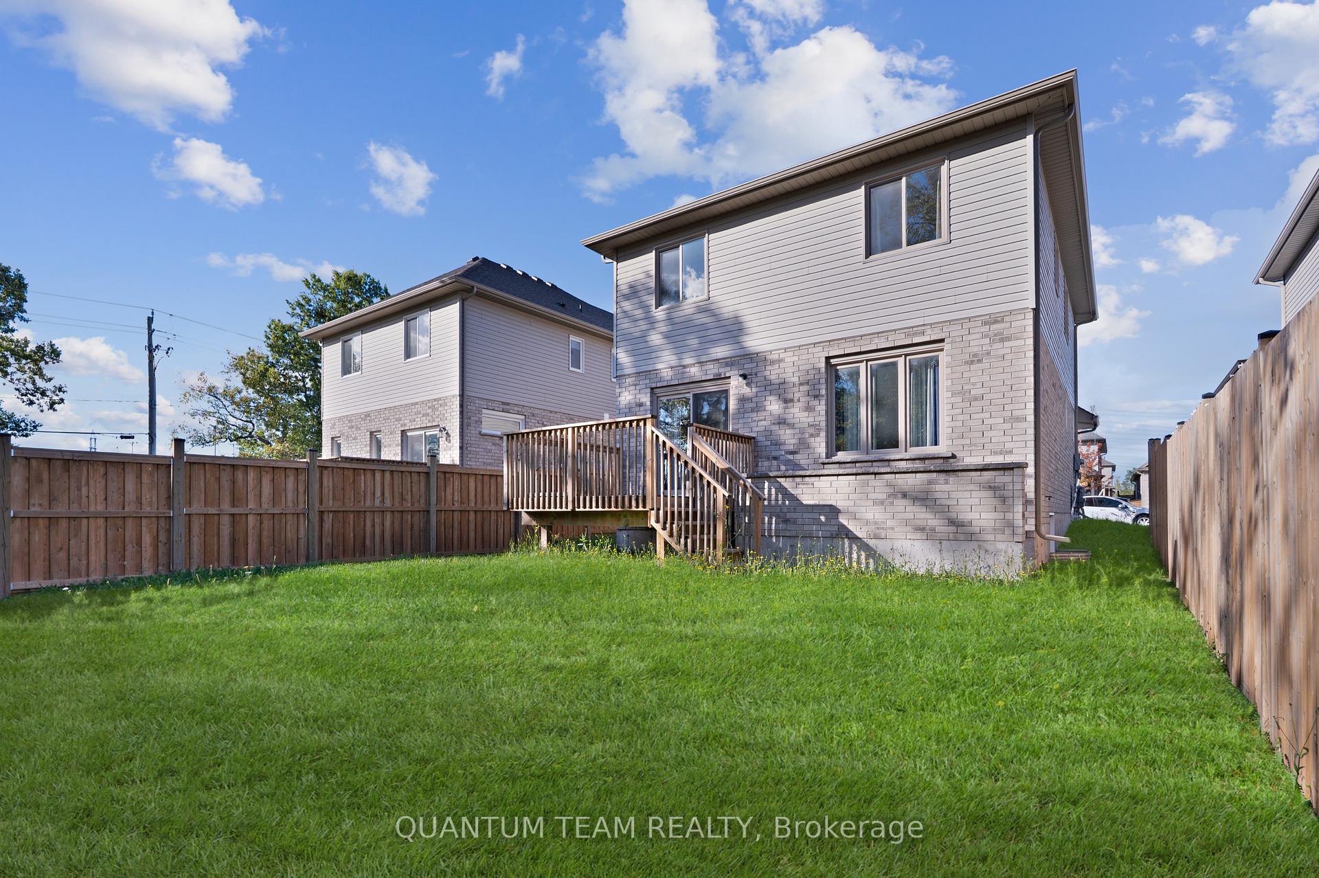 Photo 29 of 15 Laurent Avenue, Welland, Lincoln/Crowland — HOMEH