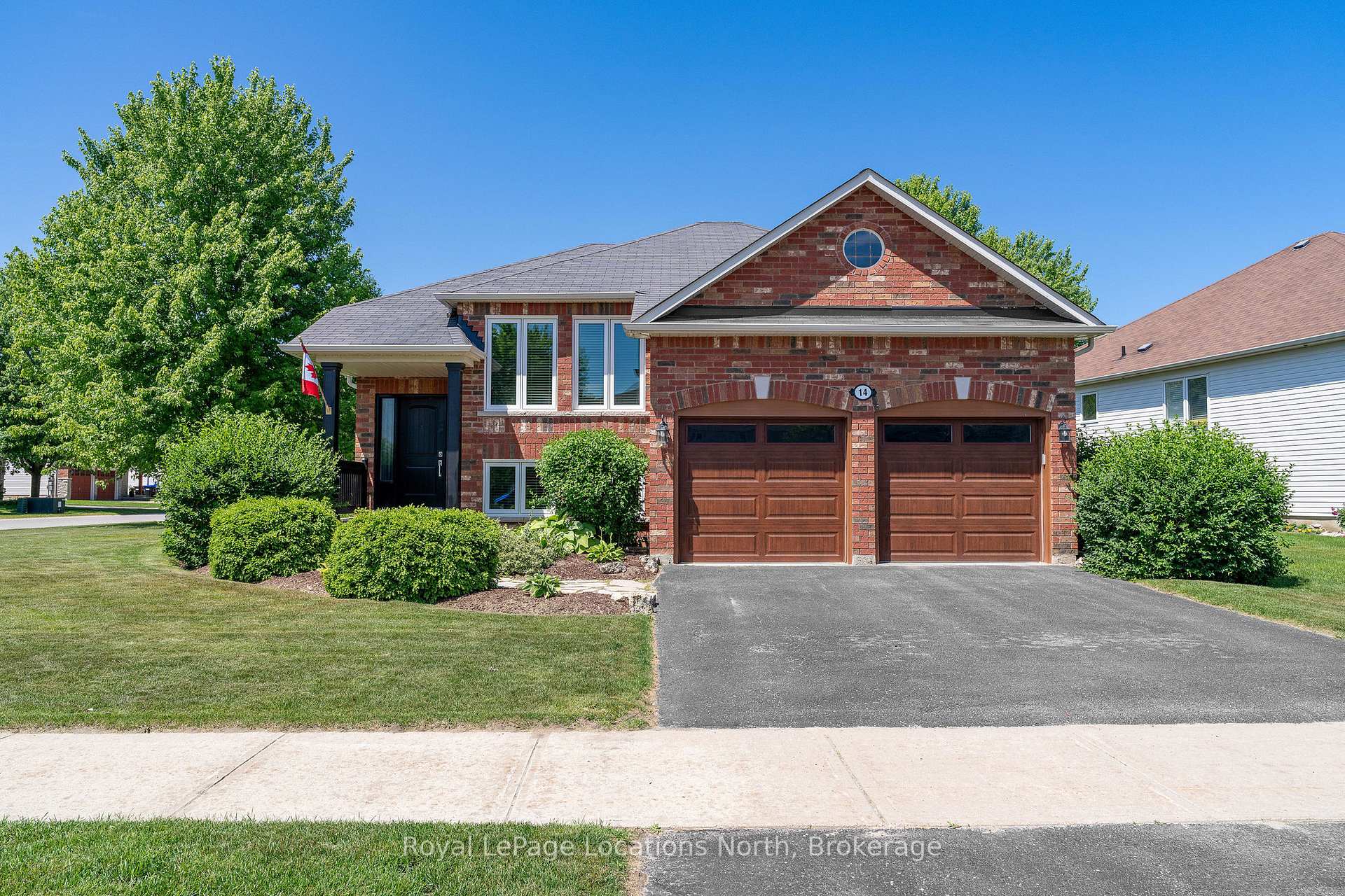 Photo 1 of 14 Middleport Drive, Wasaga Beach — HOMEH