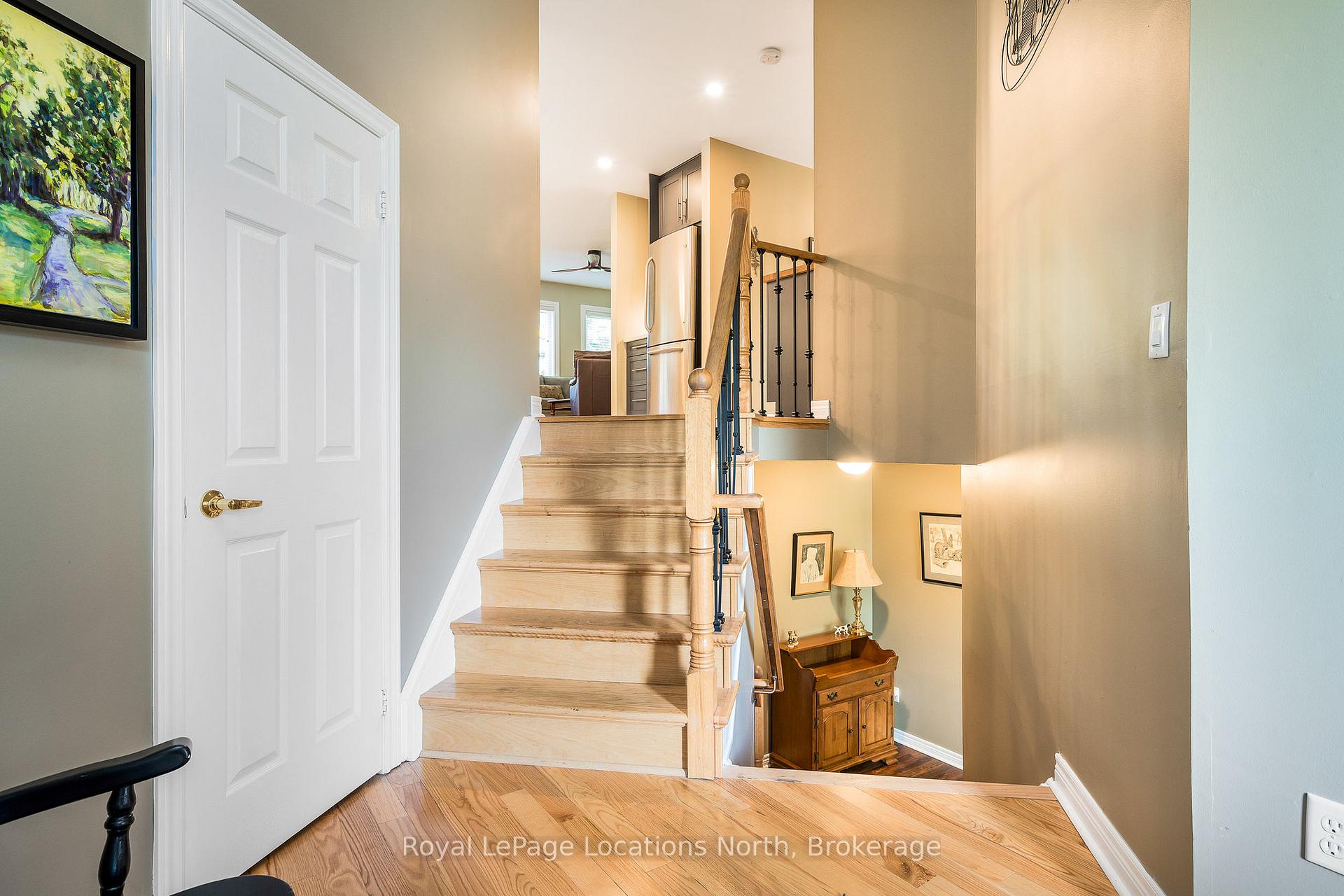 Photo 5 of 14 Middleport Drive, Wasaga Beach — HOMEH