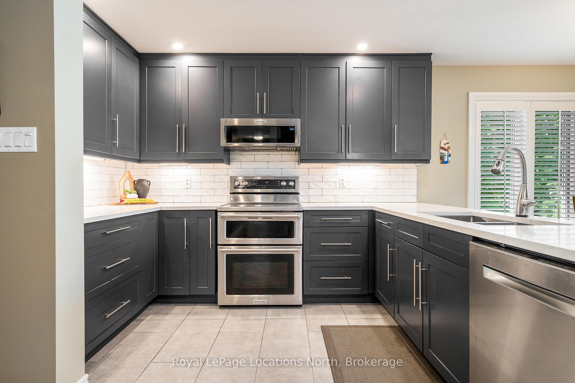 Photo 7 of 14 Middleport Drive, Wasaga Beach — HOMEH