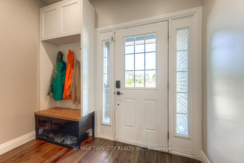 Photo 5 of 302 Ginseng Street, Waterloo — HOMEH
