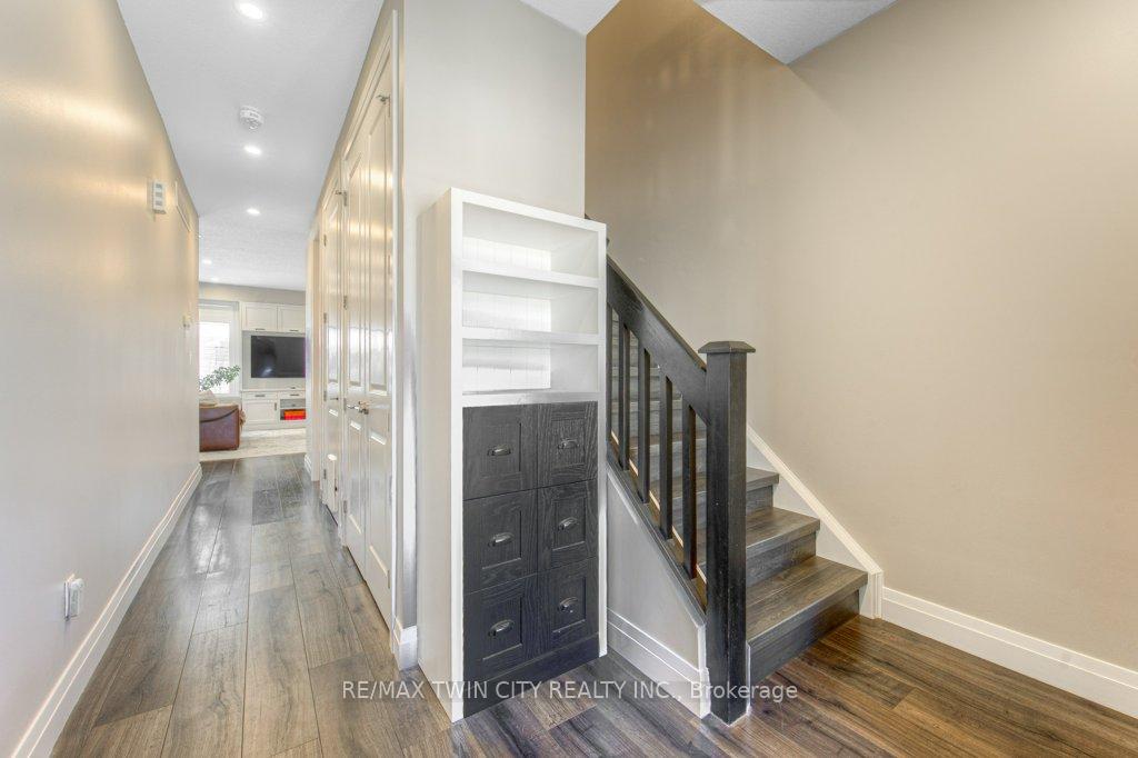 Photo 6 of 302 Ginseng Street, Waterloo — HOMEH