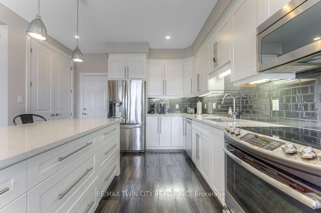 Photo 14 of 302 Ginseng Street, Waterloo — HOMEH