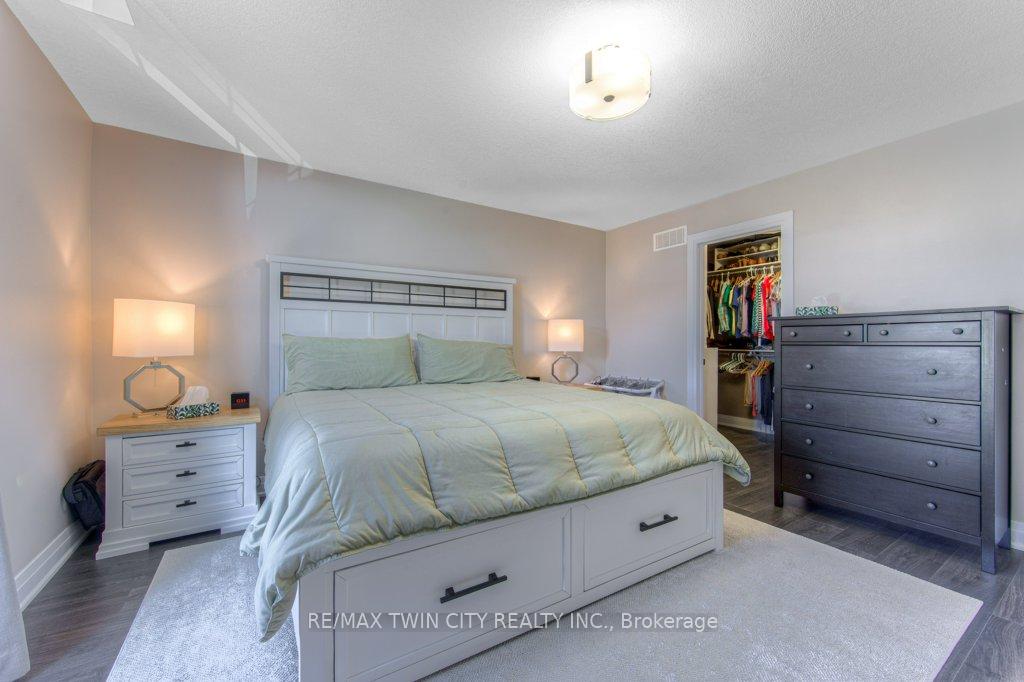 Photo 24 of 302 Ginseng Street, Waterloo — HOMEH