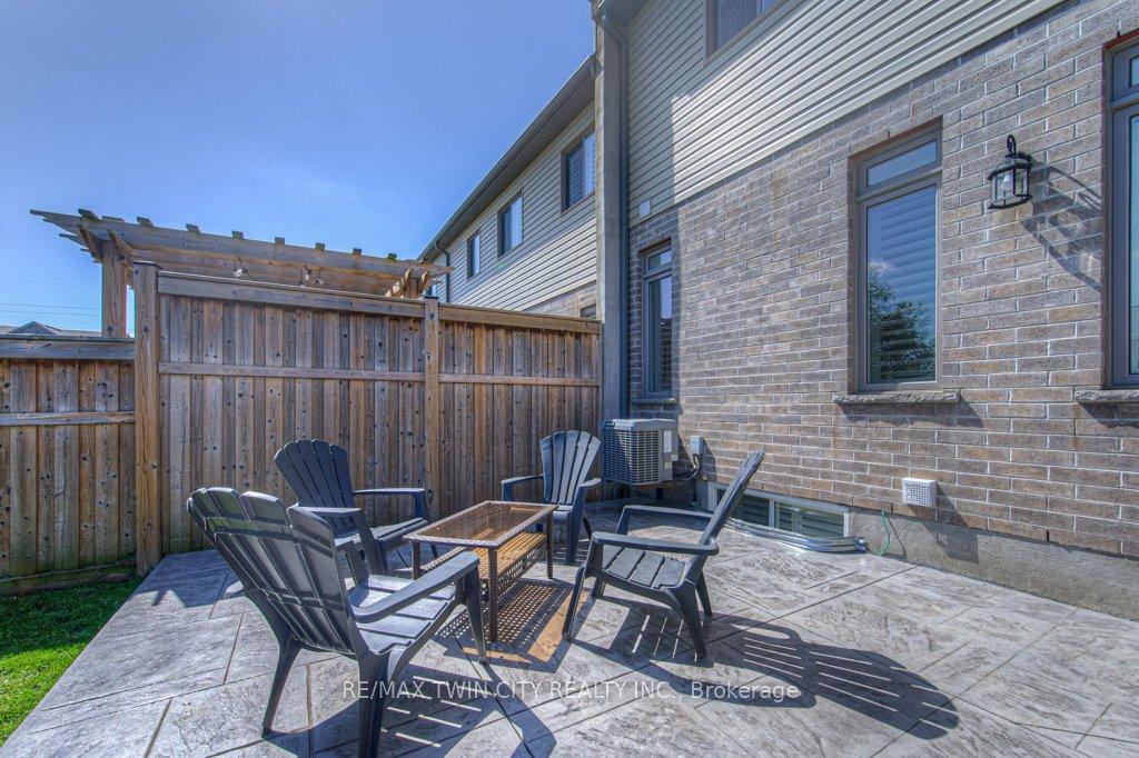 Photo 41 of 302 Ginseng Street, Waterloo — HOMEH