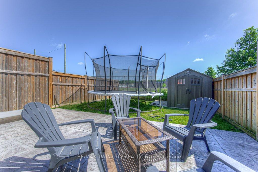 Photo 42 of 302 Ginseng Street, Waterloo — HOMEH
