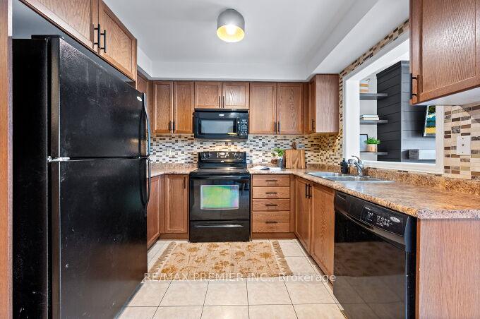 Photo 9 of 78 Keystar Court, Vaughan, Vellore Village — HOMEH
