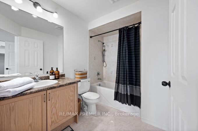 Photo 15 of 78 Keystar Court, Vaughan, Vellore Village — HOMEH