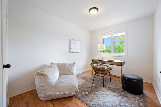 Photo 16 of 78 Keystar Court, Vaughan, Vellore Village — HOMEH