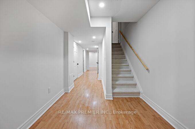 Photo 20 of 78 Keystar Court, Vaughan, Vellore Village — HOMEH
