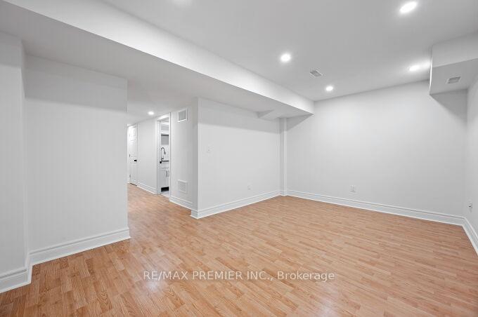 Photo 22 of 78 Keystar Court, Vaughan, Vellore Village — HOMEH
