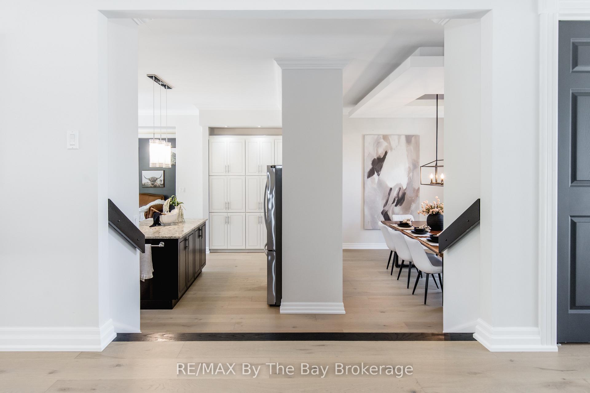 Photo 10 of 25 Britton Court, Wasaga Beach — HOMEH