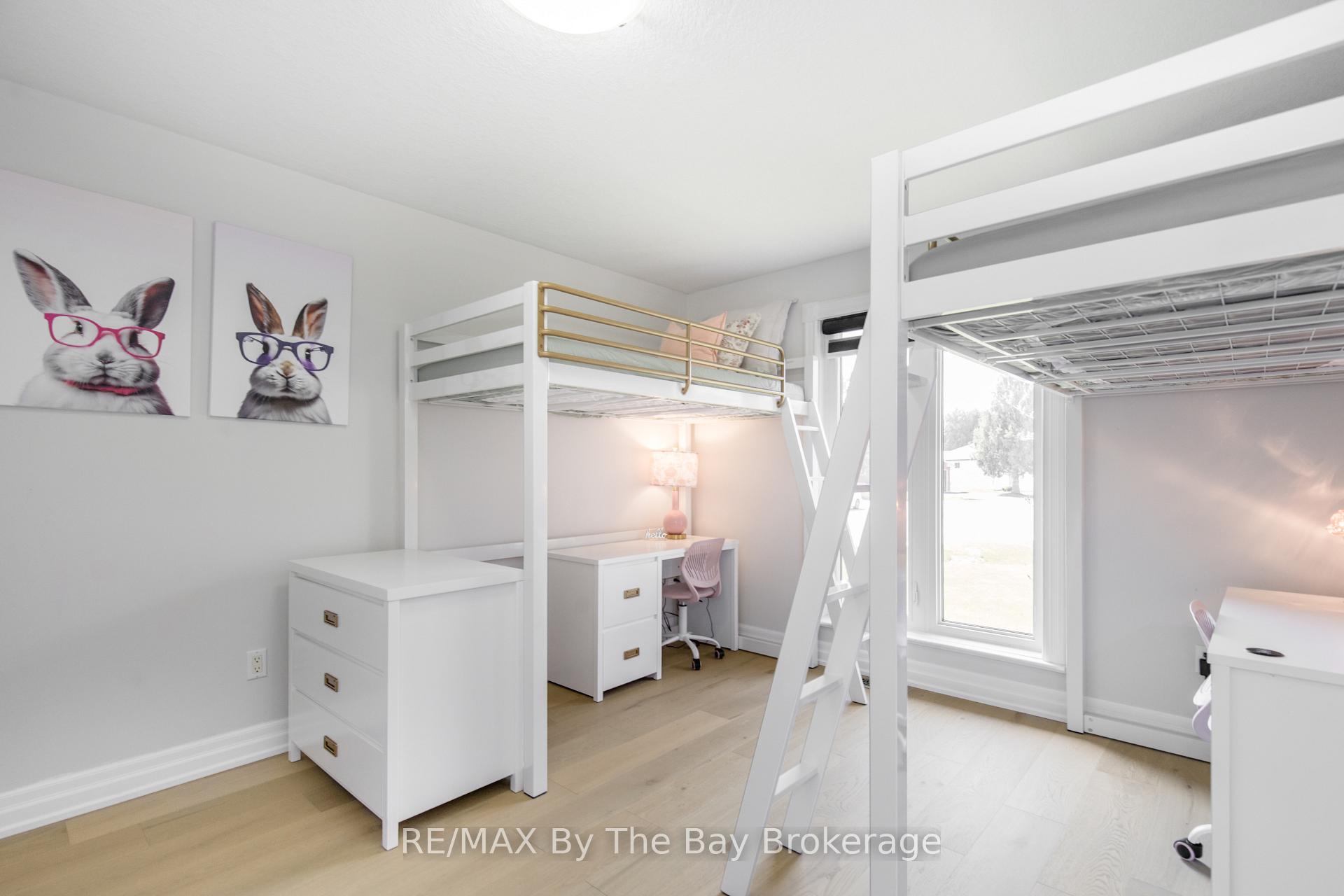 Photo 22 of 25 Britton Court, Wasaga Beach — HOMEH