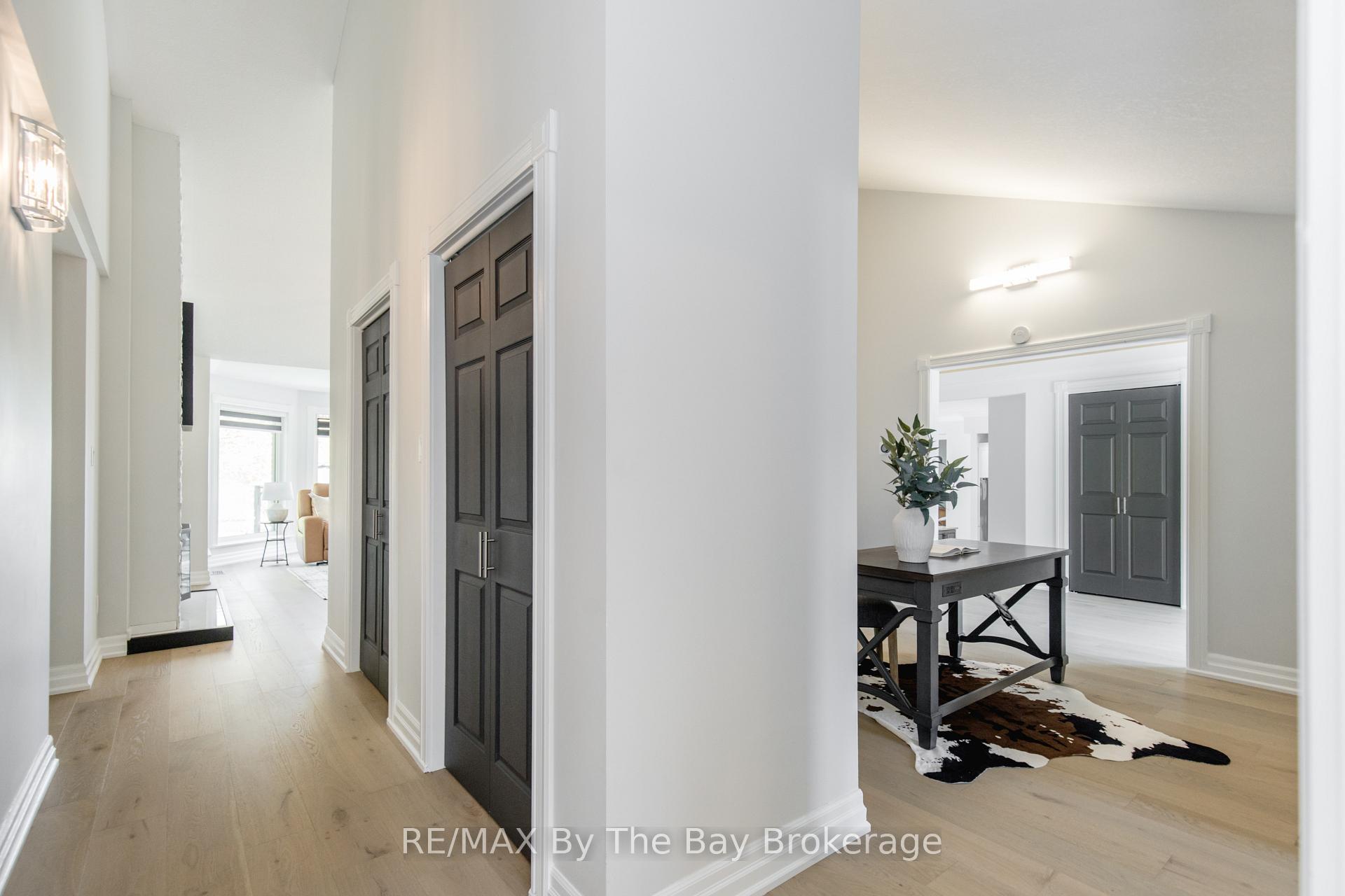 Photo 23 of 25 Britton Court, Wasaga Beach — HOMEH
