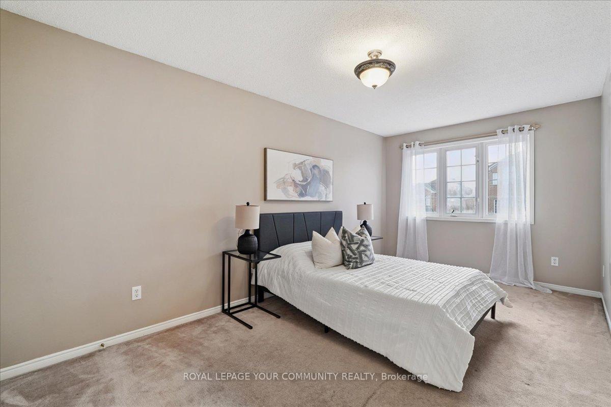 Photo 18 of 35 Timberview Drive, Vaughan, Patterson — HOMEH