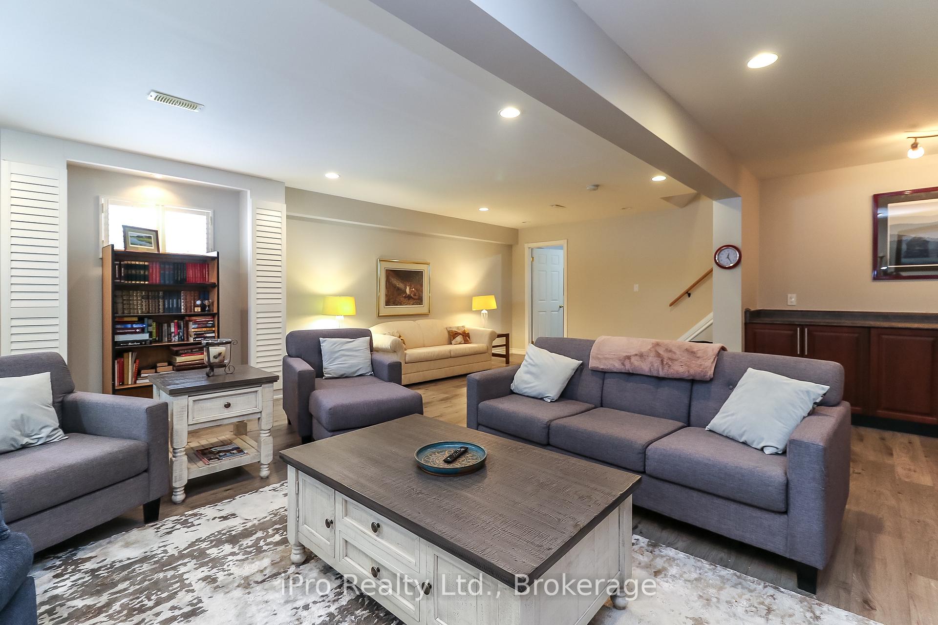 Photo 27 of 16 Martyn Drive, Wasaga Beach — HOMEH
