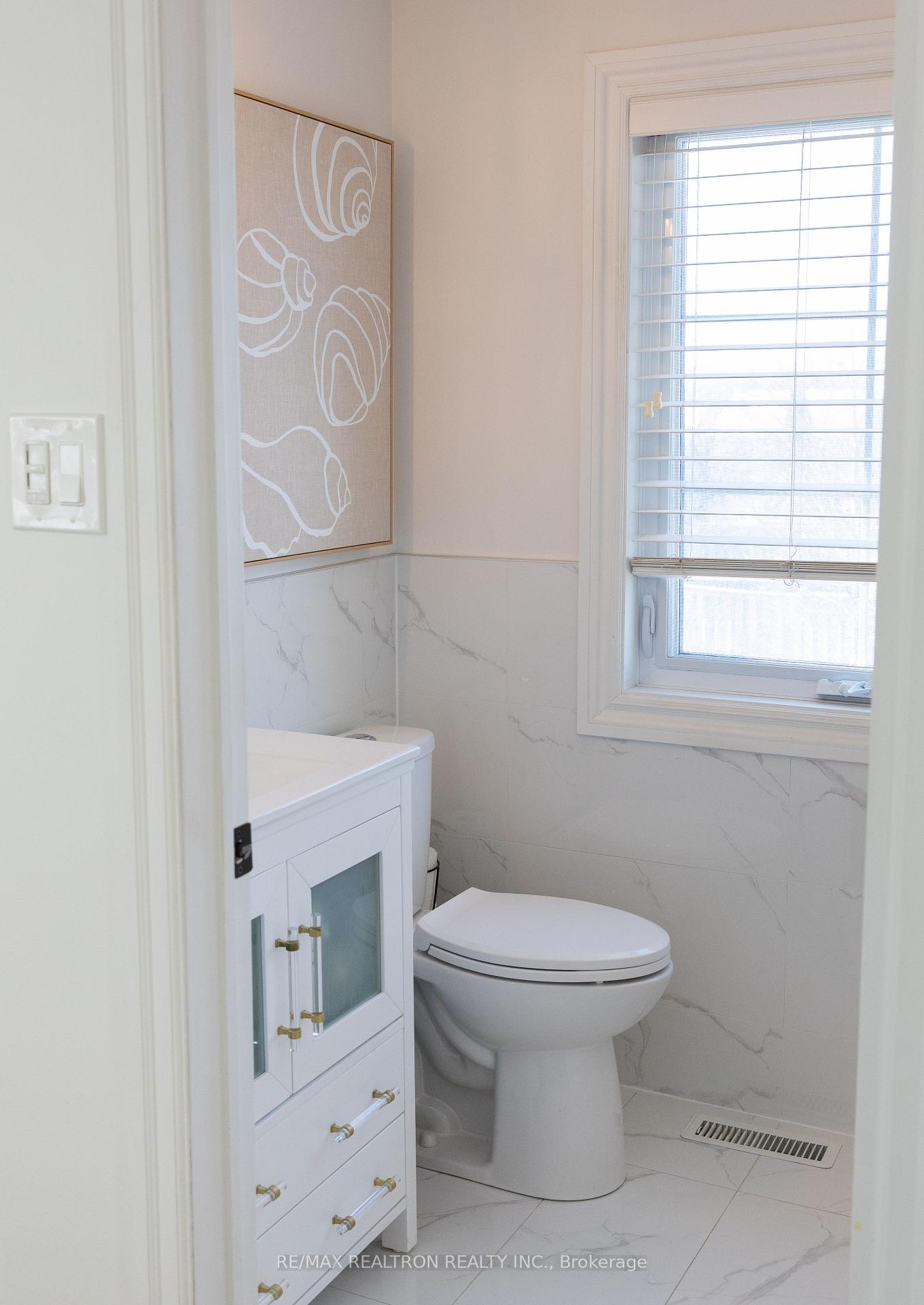 Photo 18 of 117 Timber Mill Avenue, Whitby, Williamsburg — HOMEH