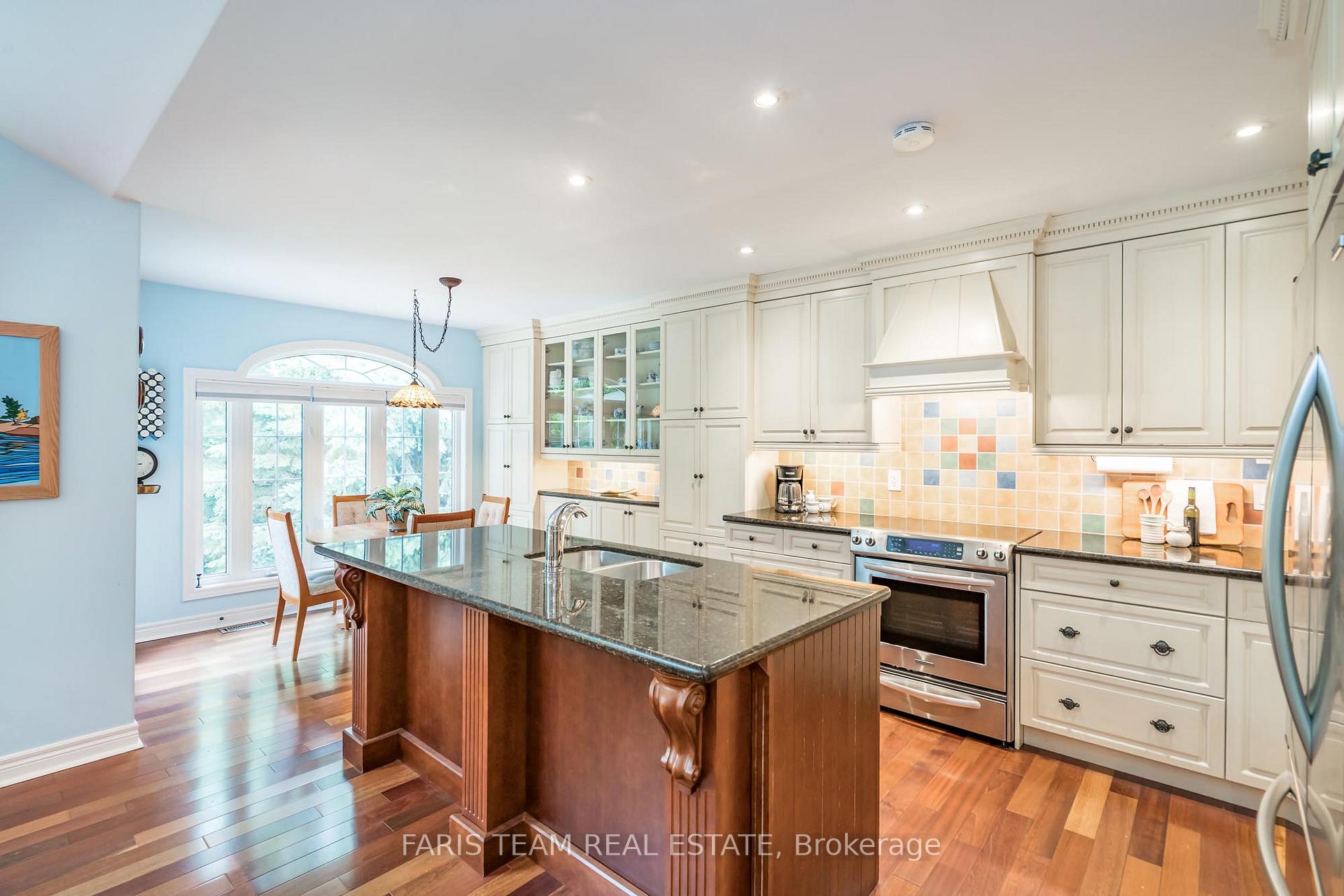 Photo 6 of 106 Royal Beech Drive, Wasaga Beach — HOMEH
