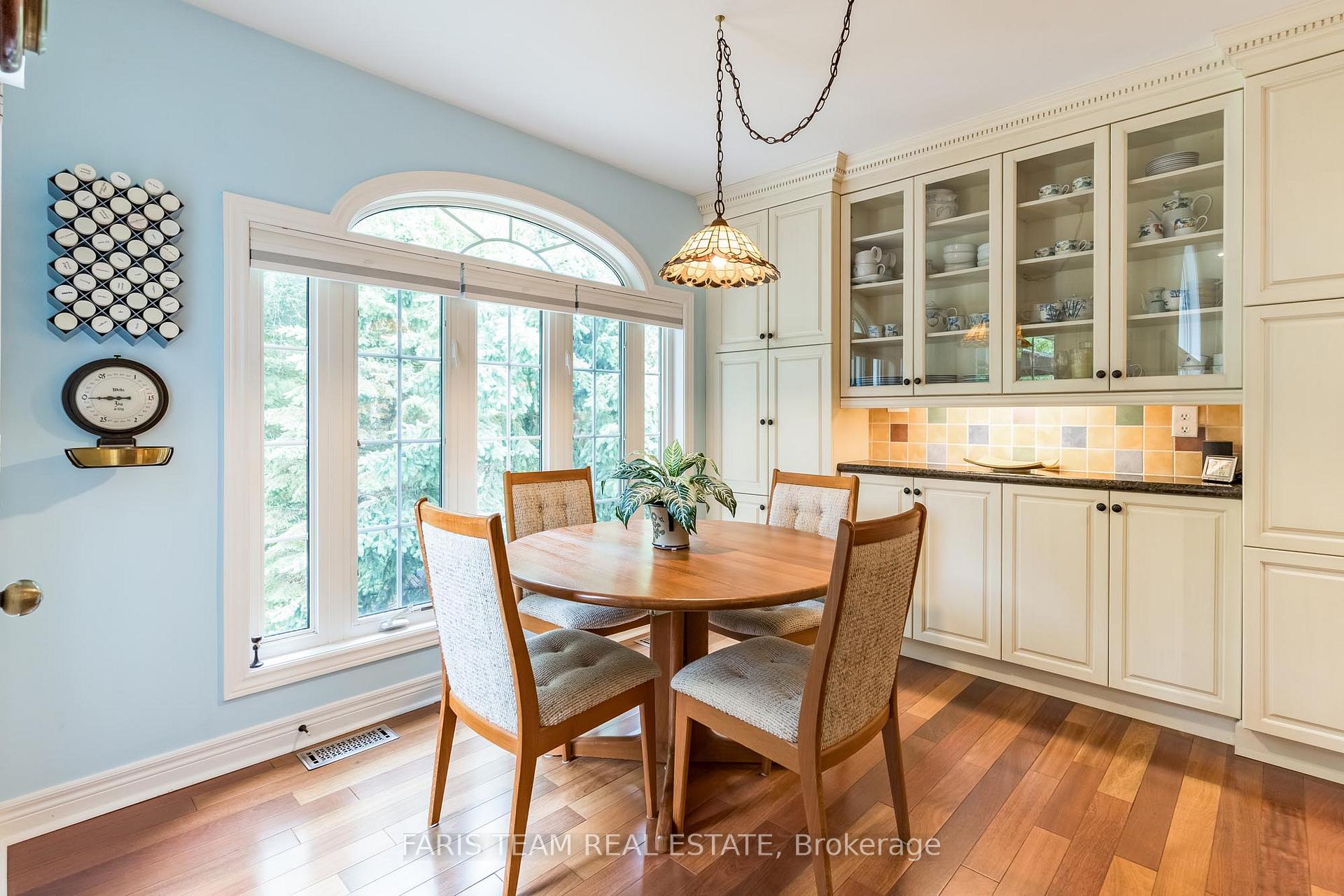 Photo 9 of 106 Royal Beech Drive, Wasaga Beach — HOMEH