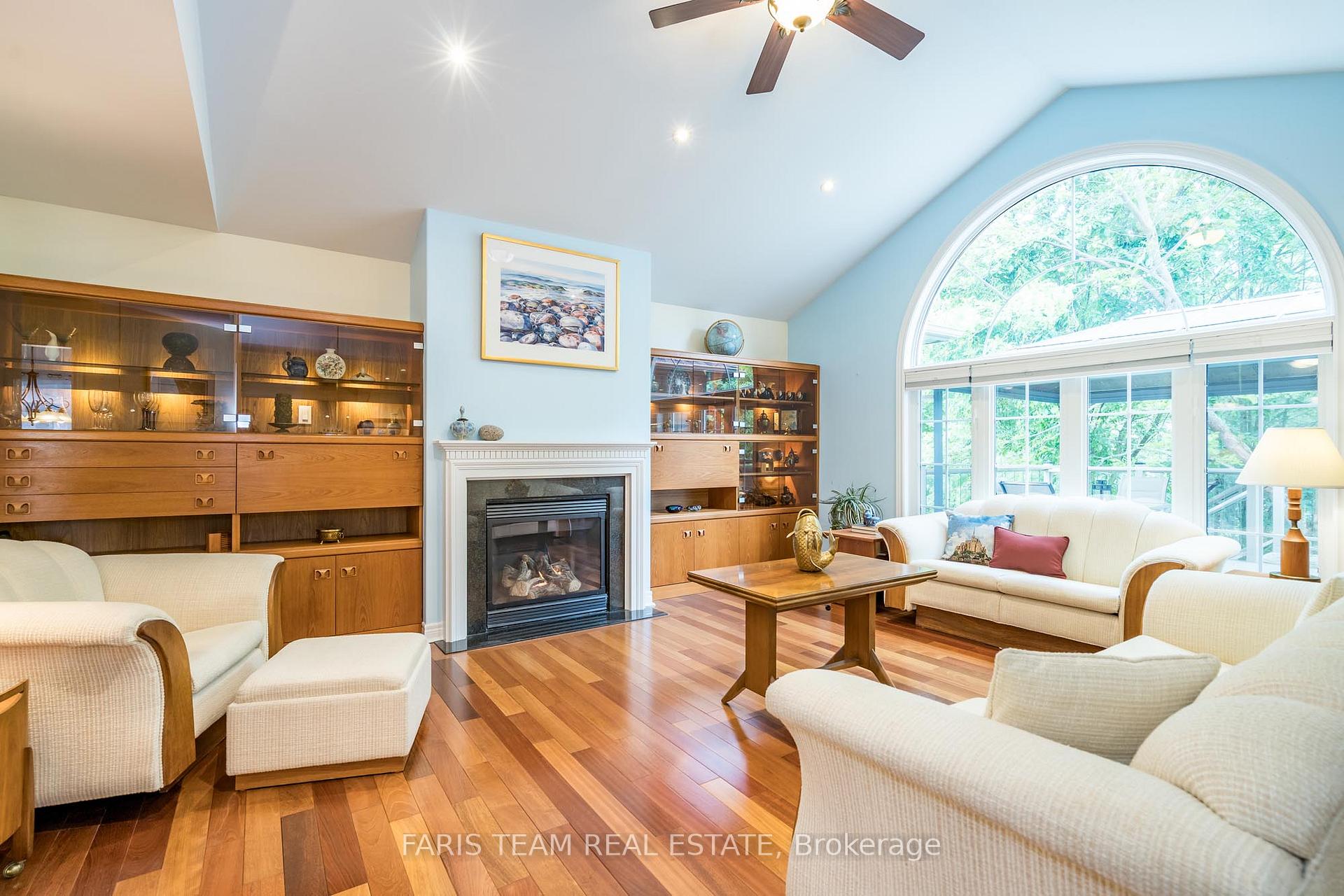 Photo 12 of 106 Royal Beech Drive, Wasaga Beach — HOMEH