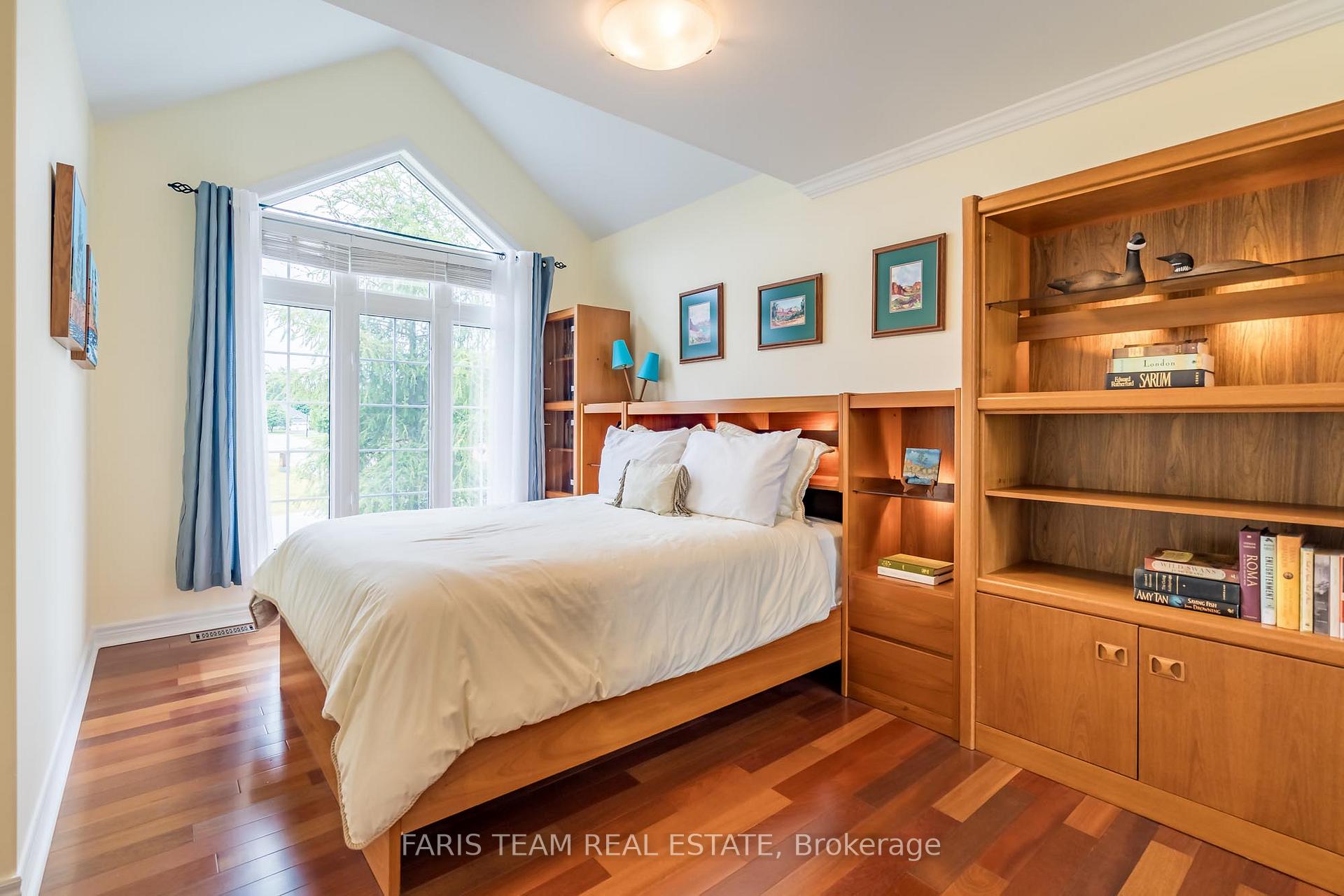 Photo 21 of 106 Royal Beech Drive, Wasaga Beach — HOMEH