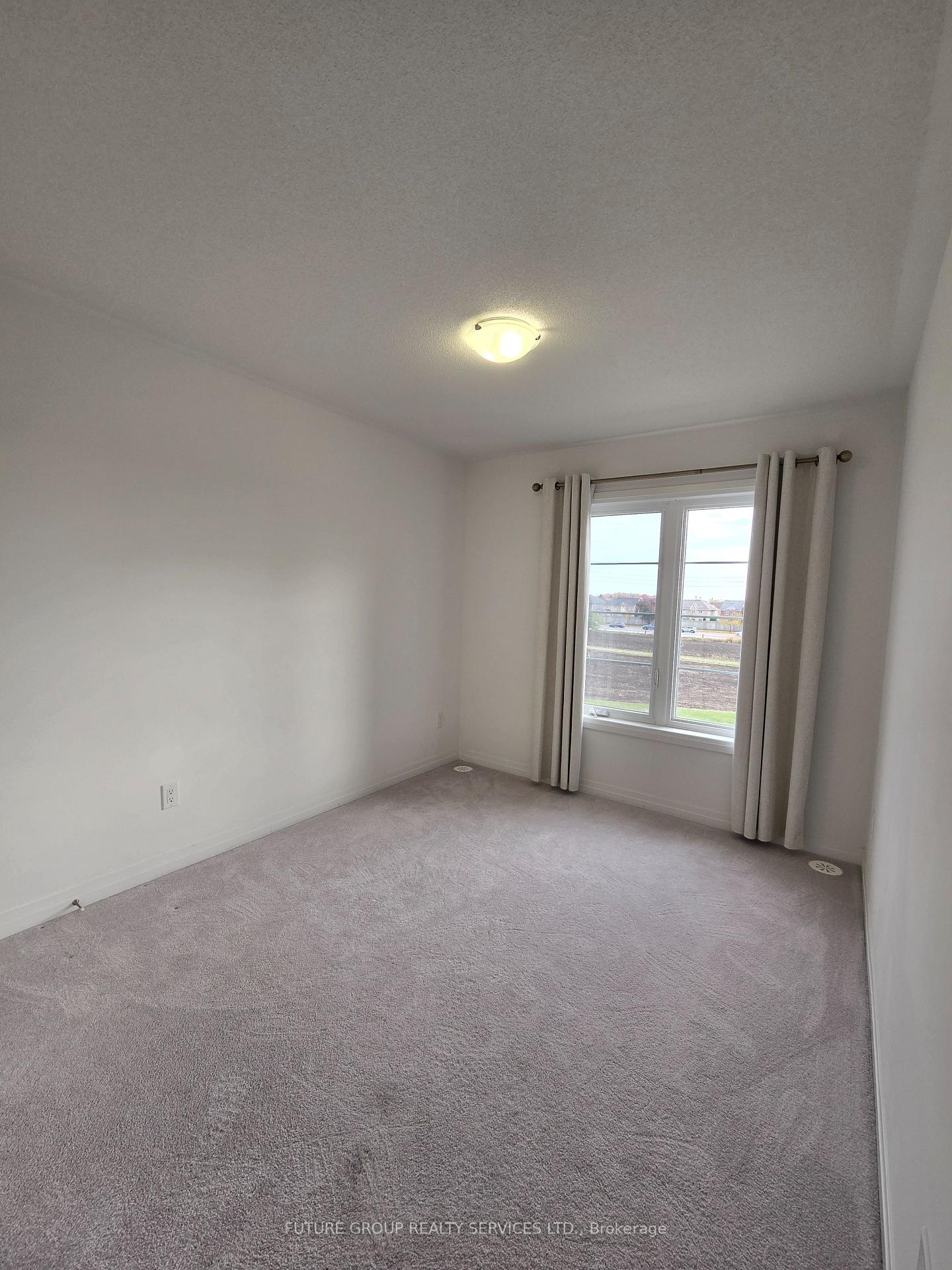 Photo 10 of 62 Morrison Crescent, Whitby, Rural Whitby — HOMEH