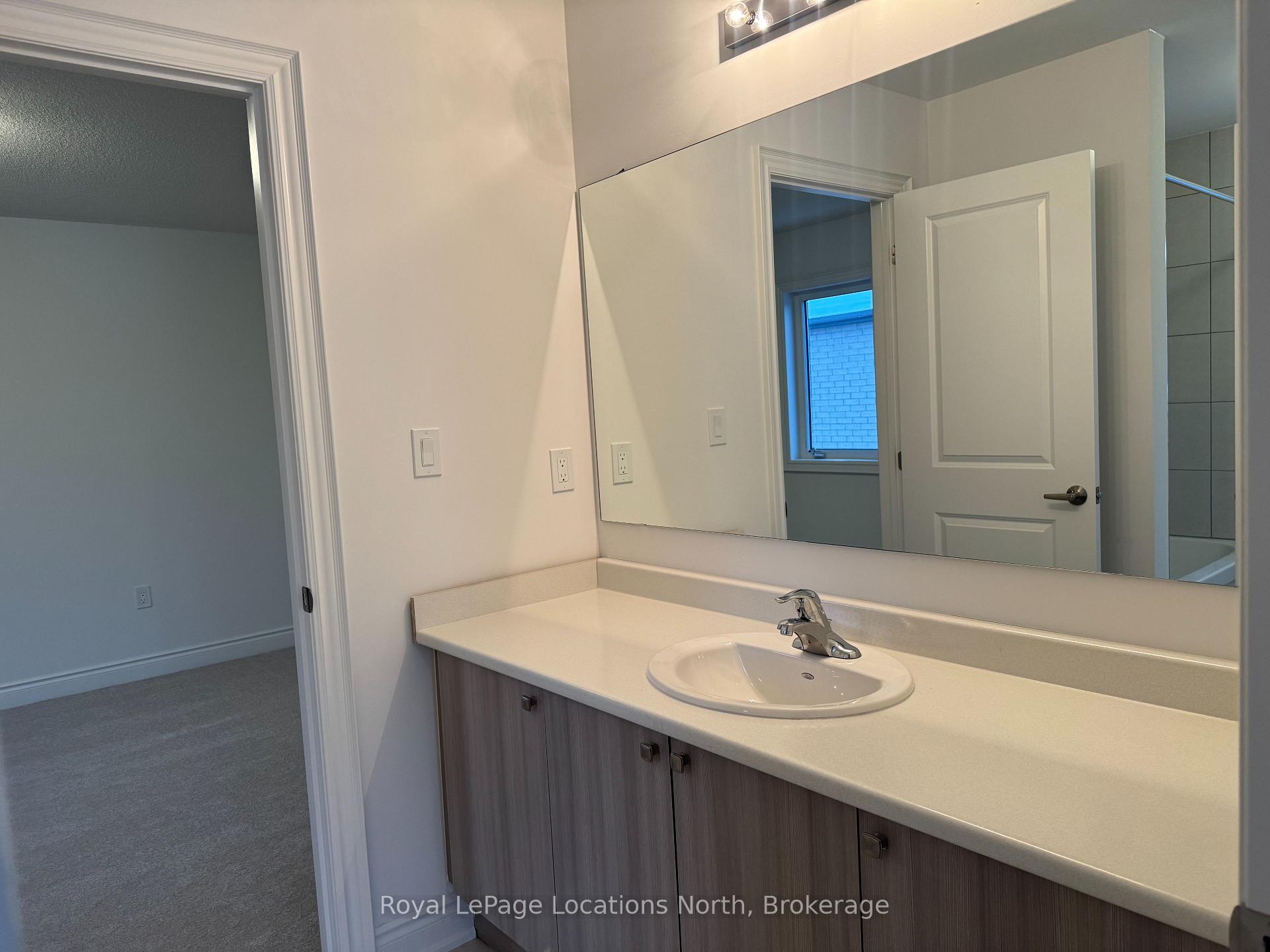 Photo 12 of 7 Amber Drive, Wasaga Beach — HOMEH