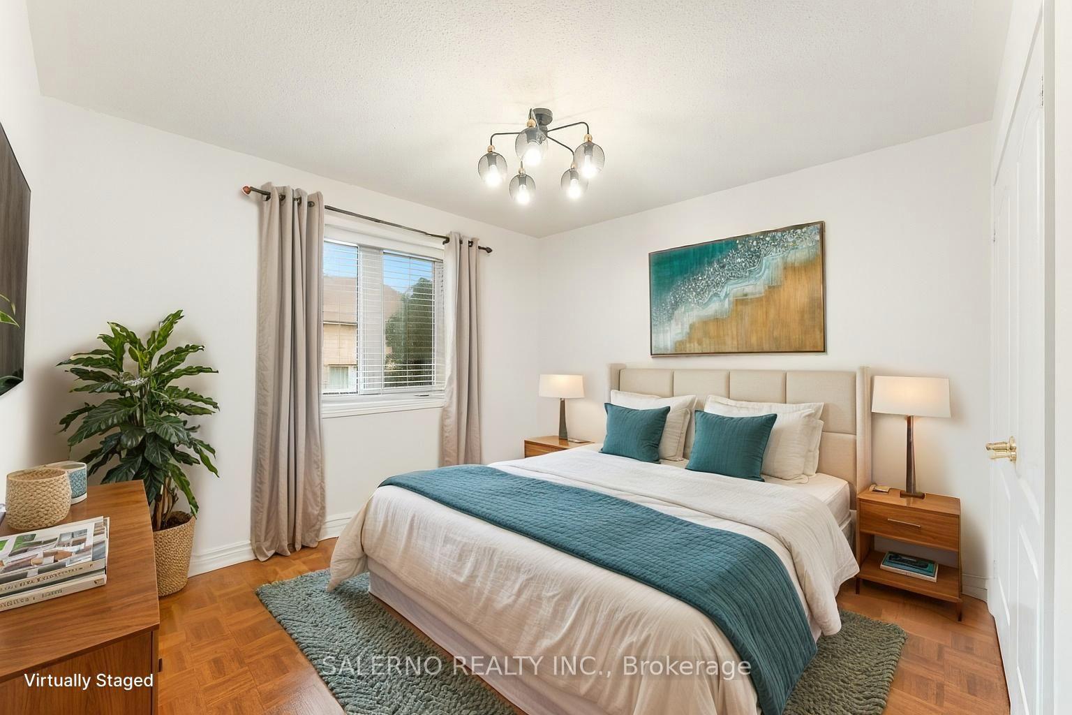Photo 32 of 16 Dylan Street, Vaughan, Vellore Village — HOMEH