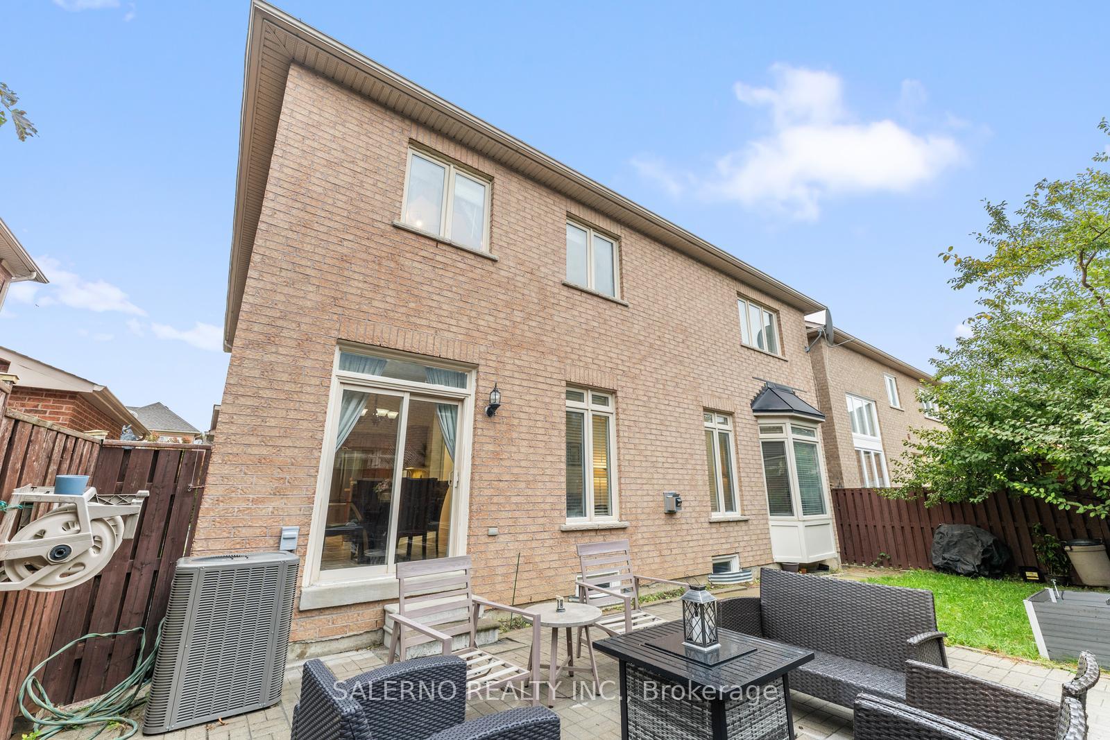 Photo 39 of 16 Dylan Street, Vaughan, Vellore Village — HOMEH