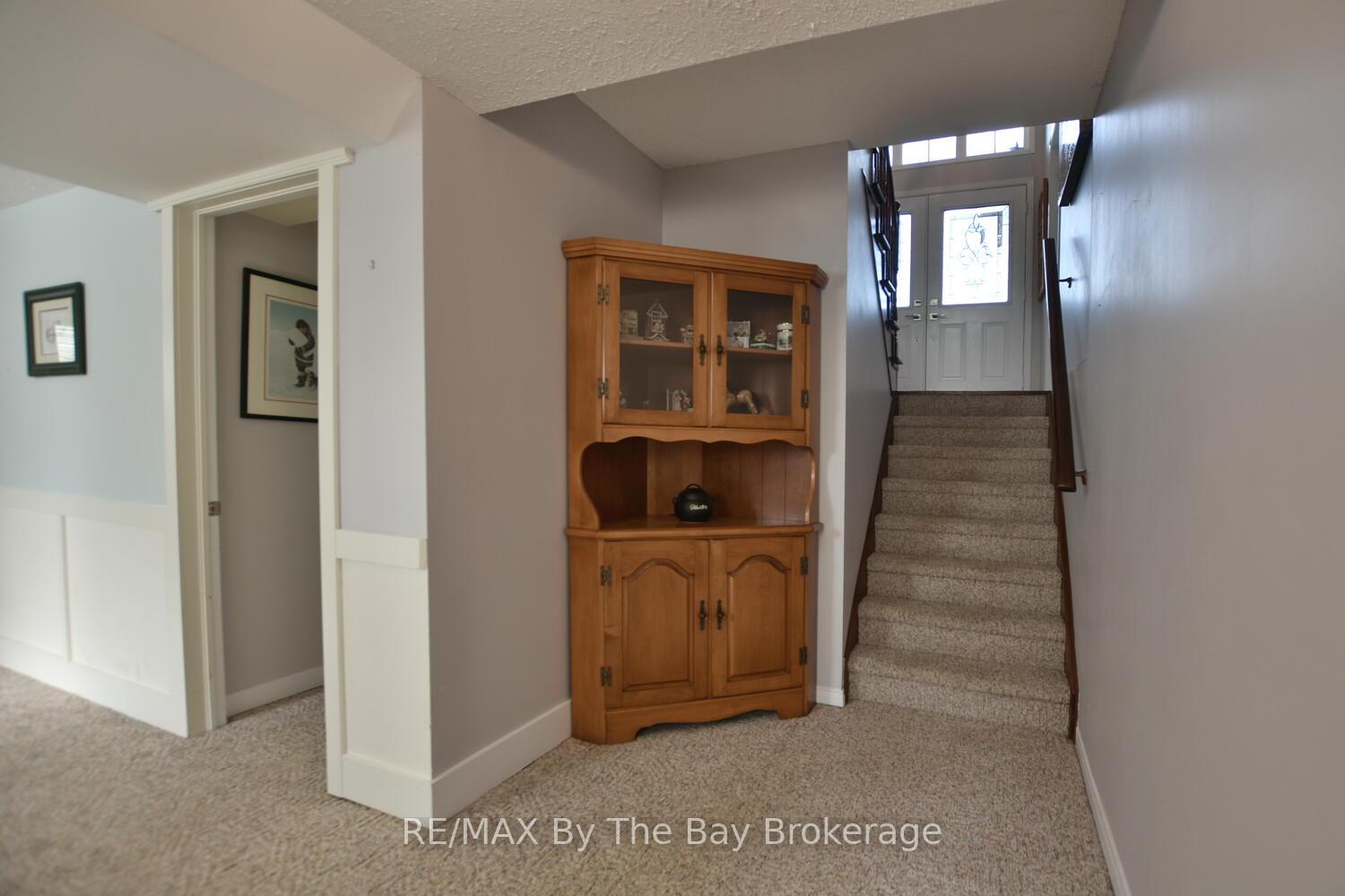 Photo 21 of 95 Royal Beech Drive, Wasaga Beach — HOMEH