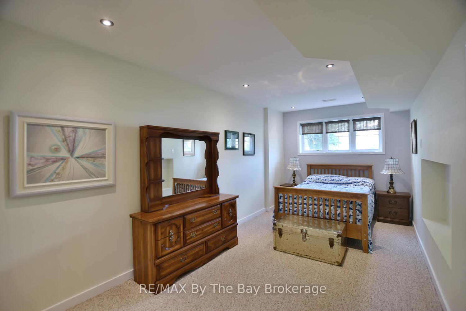 Photo 26 of 95 Royal Beech Drive, Wasaga Beach — HOMEH
